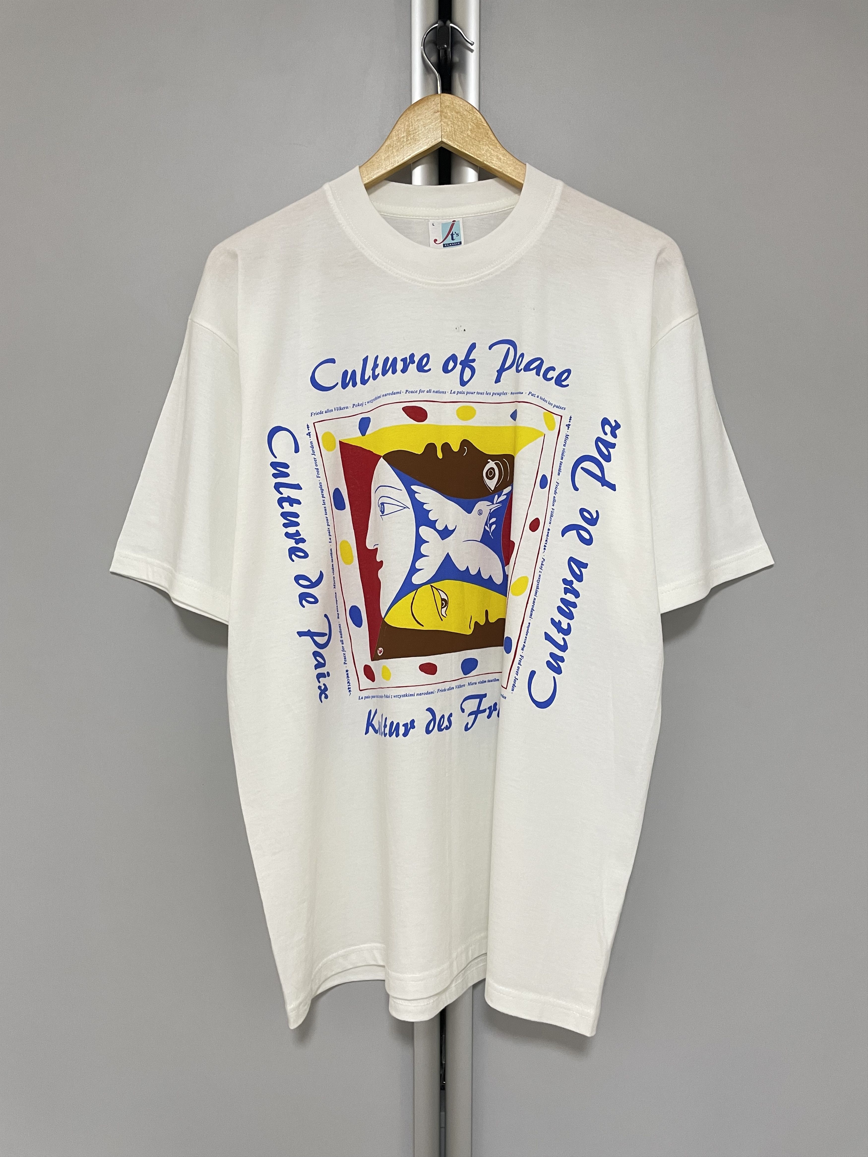 Vintage PABLO PICASSO Dove Of Peace Vintage Art T-Shirt Tee Rare 90s Size US L / EU 52-54 / 3 - 2 Thumbnail