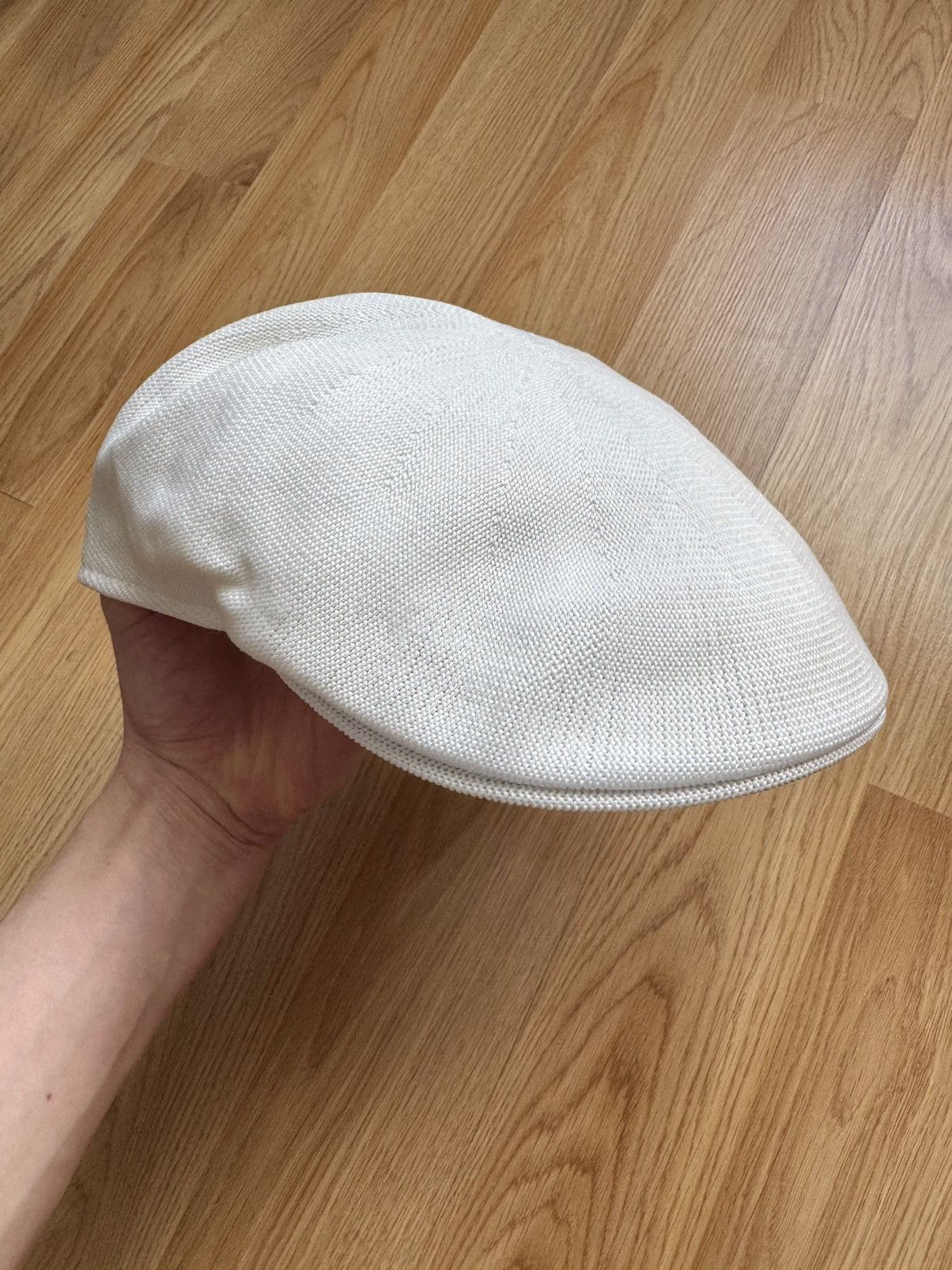 Hugo Boss HUGO Boss White Mesh Flat Cap Summer Ivy Driving Hat Golf M Size ONE SIZE - 10 Thumbnail