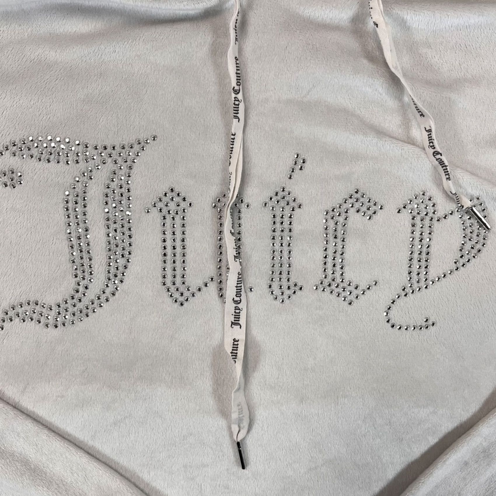 Juicy Couture VINTAGE Juicy Couture Hoodie Womens L Velour Rhinestone Logo Crop Pullover Sleepwear Size L / US 10 / IT 46 - 2 Thumbnail