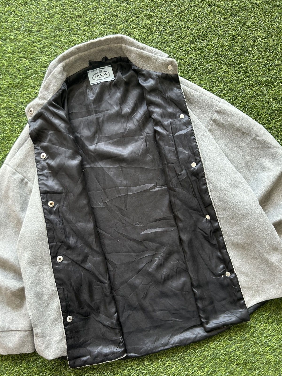 Prada PRADA Milano Wool Overshirt Boxy Jacket - Light Grey Size US L / EU 52-54 / 3 - 8 Thumbnail