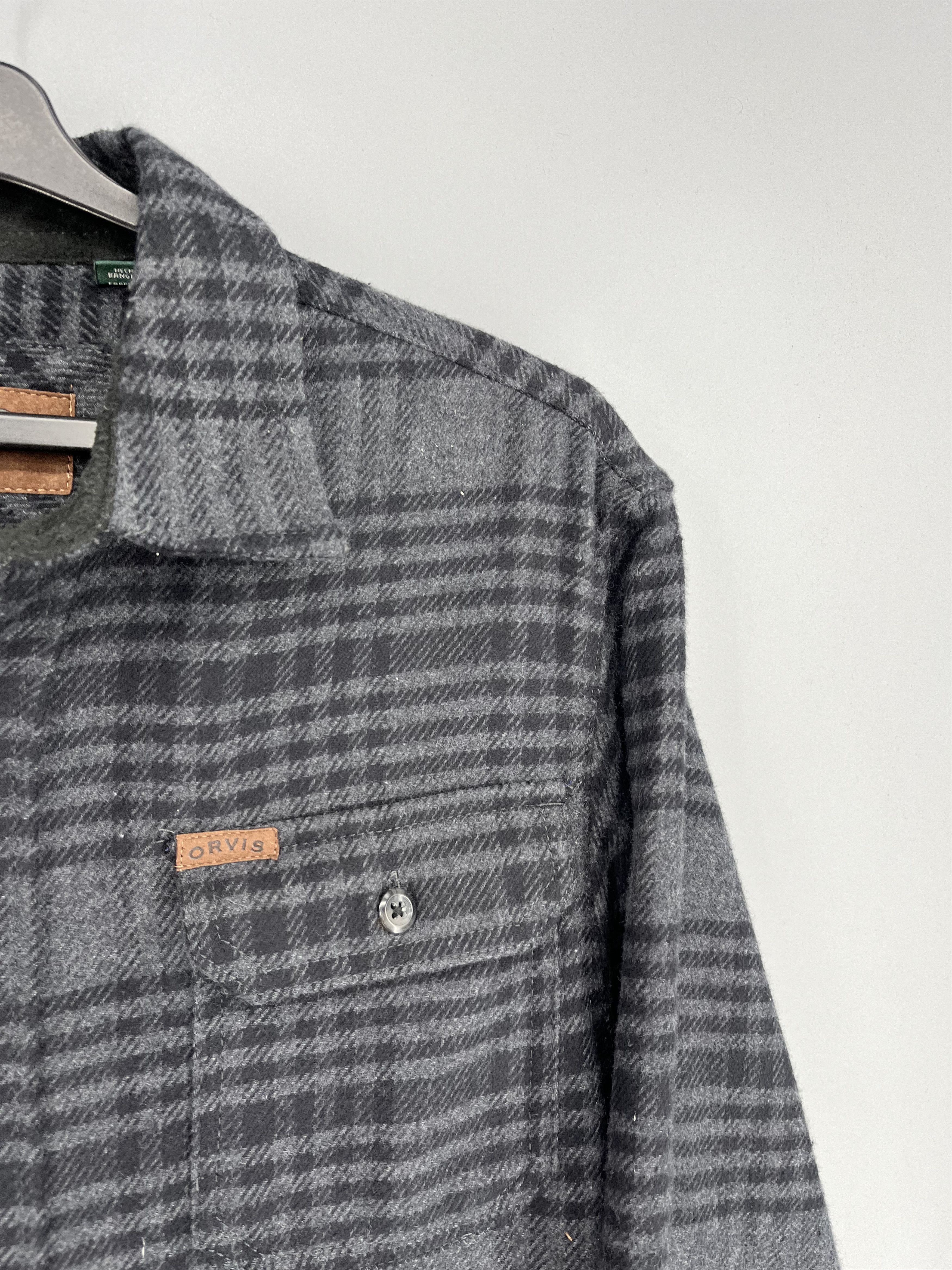 Orvis Orvis Thick Flannel Button Front Shirt Grey Plaid Mens M Size US M / EU 48-50 / 2 - 6 Thumbnail