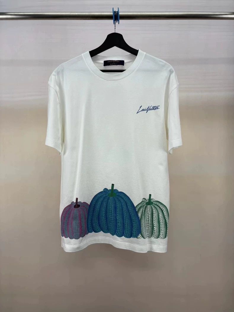 Louis Vuitton LOUIS VUITTON Yayoi Kusama Short Sleeves 2504-Nextarrow Size US L / EU 52-54 / 3 - 1 Thumbnail