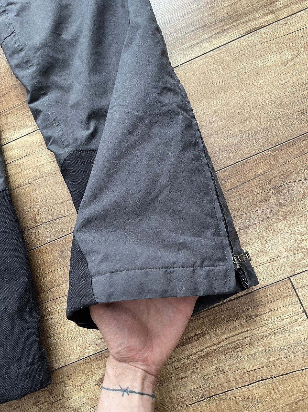 Prada Prada Italy Goretex Vintage Womens Ski Pants Size 28" / US 6 / IT 42 - 20 Thumbnail