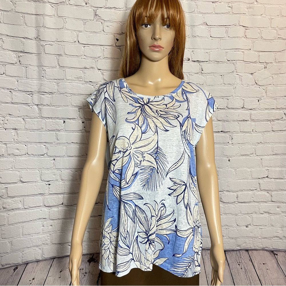 Halston NWT New Halston Floral Linen Knit Sleeveless Back Button To Size M / US 6-8 / IT 42-44 - 1 Thumbnail