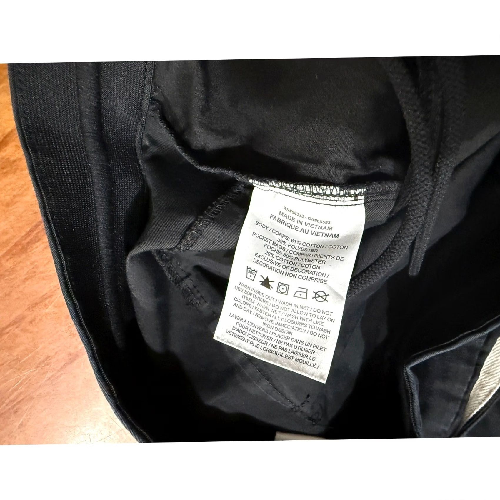 Nike Item Specifications: Brand: Nike Size US 31 - 4 Thumbnail