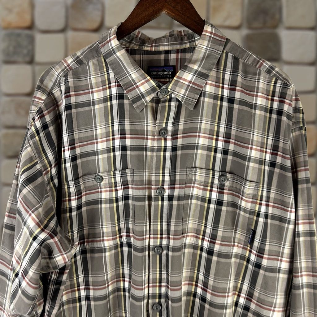 Patagonia Patagonia Shirt Mens 2XL Gray Plaid Organic Cotton Button Up Long Sleeve Flaw (Pre-owned) Size US XXL / EU 58 / 5 - 1 Thumbnail