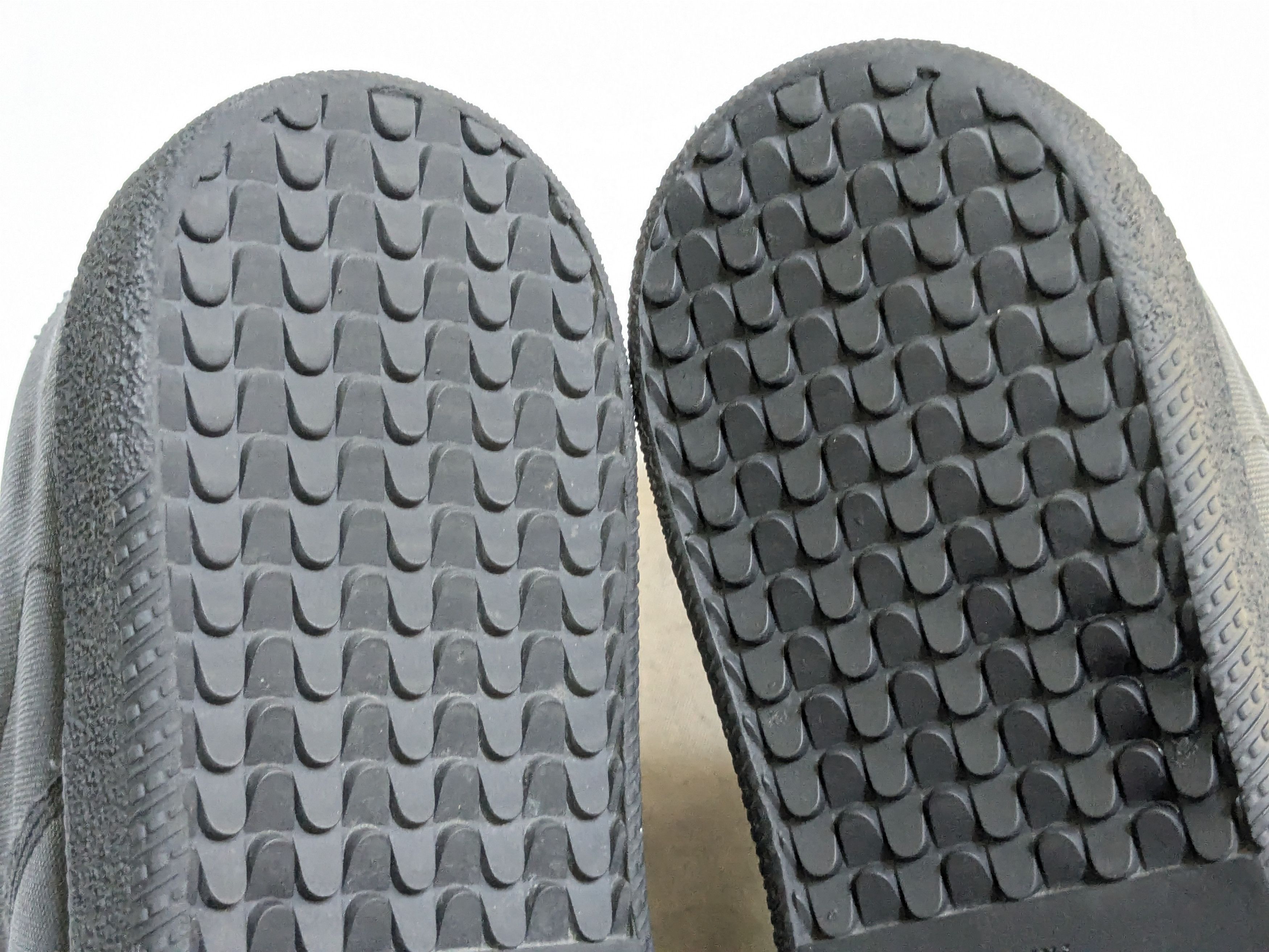 Maison Margiela Maison Margiela GAT Replica Black 10 43 Canvas Low Size US 10 / EU 43 - 17 Thumbnail