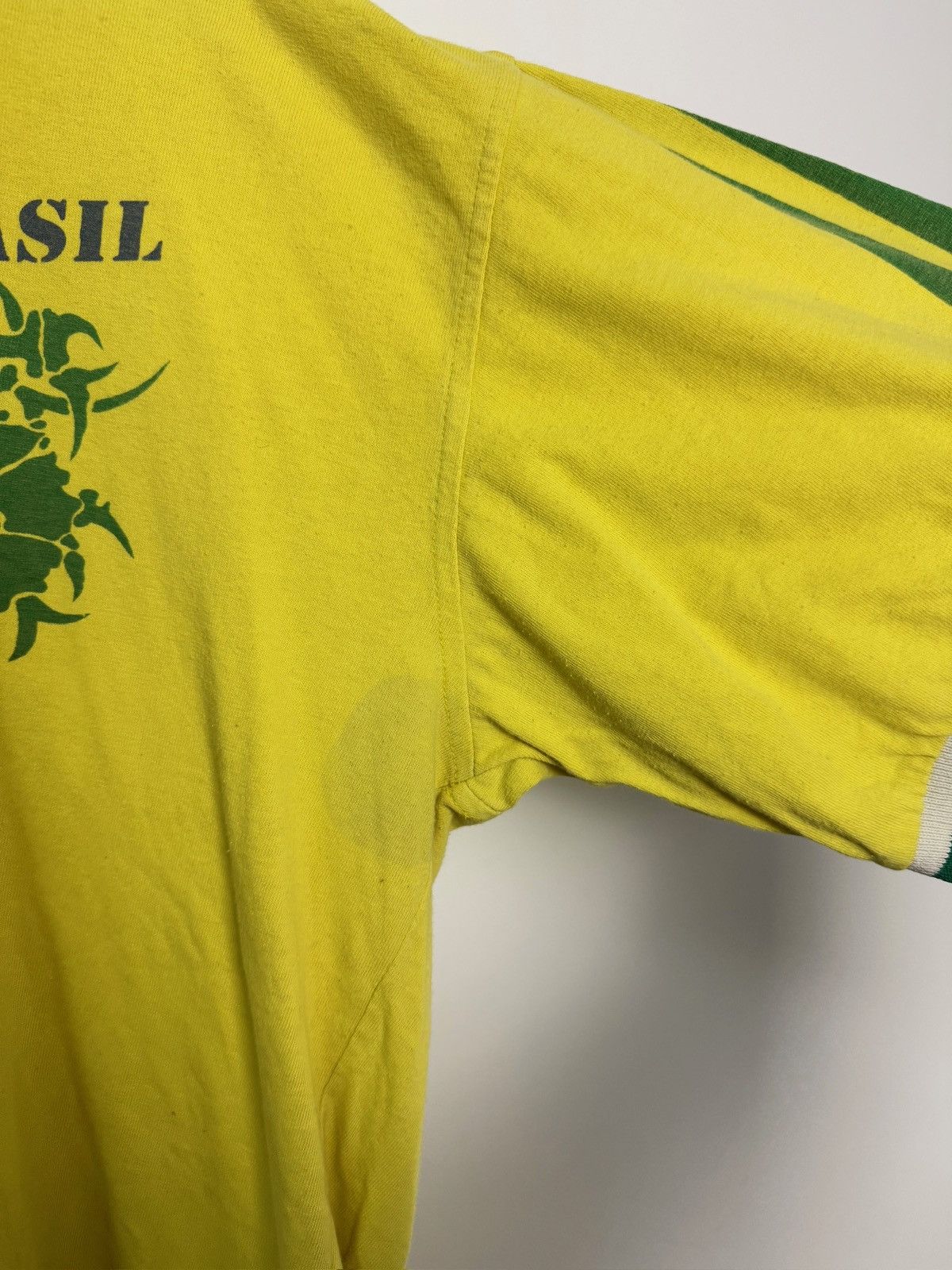 Band Tees × Vintage Vintage Sepultura #10 Brazil Rock Band T-Shirt Soccer Size US XL / EU 56 / 4 - 7 Thumbnail