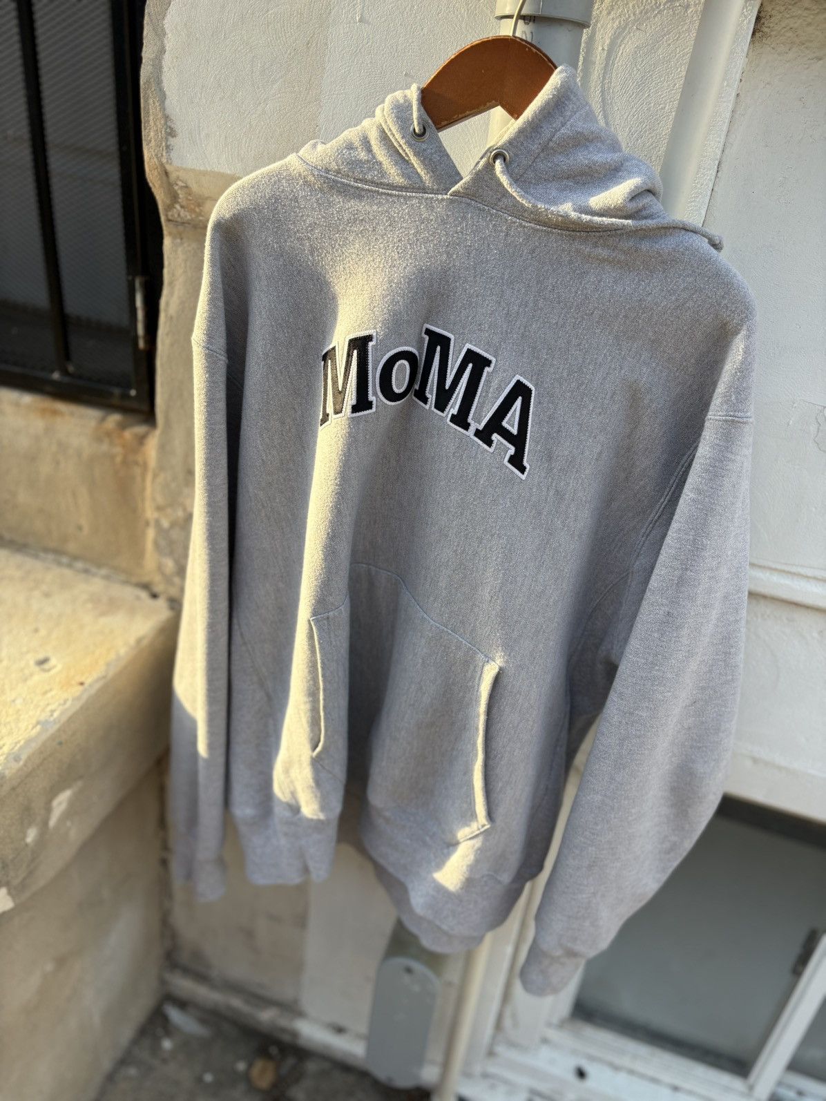 MoMA Champion Hoodie - MoMA Edition Size US L / EU 52-54 / 3 - 1 Thumbnail