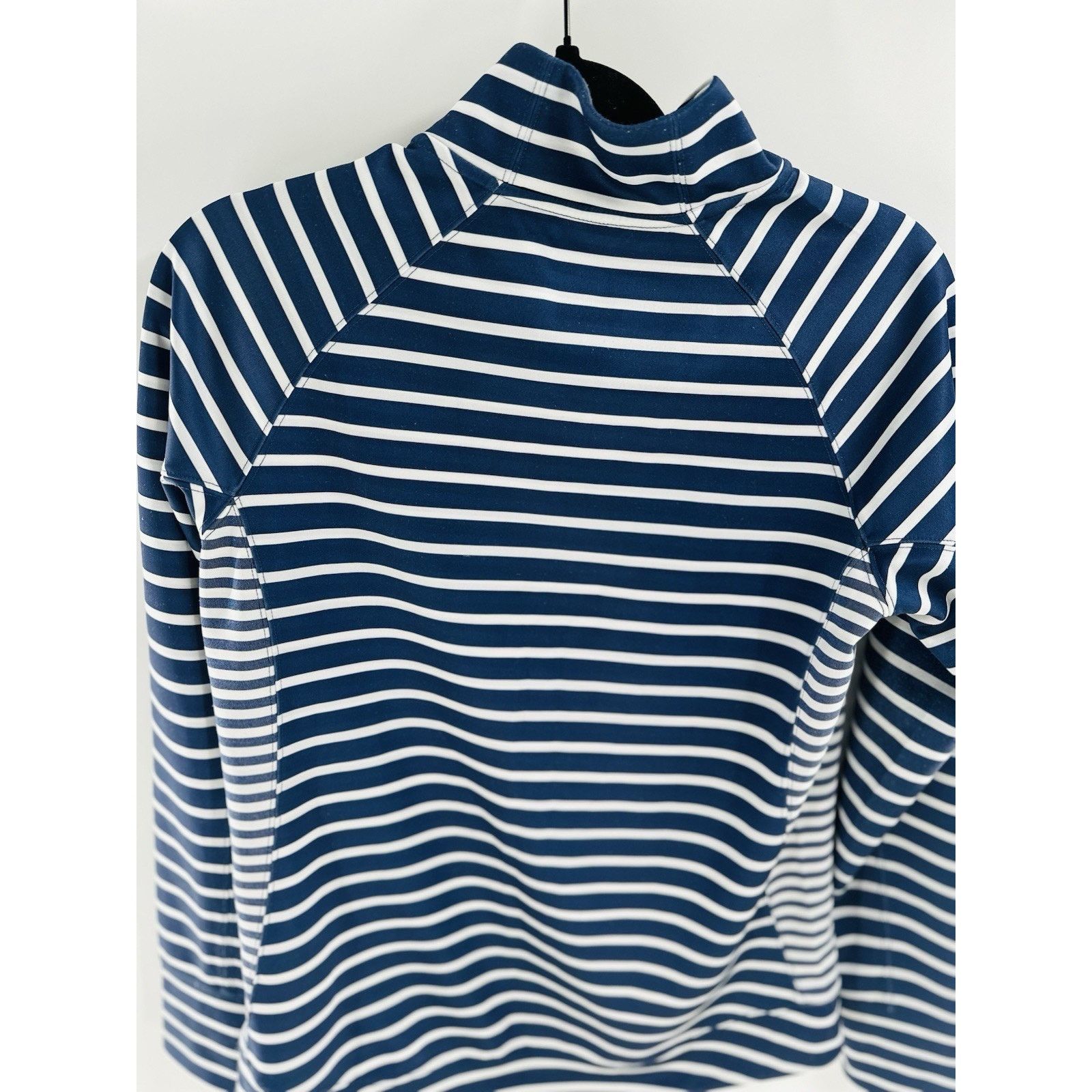 Vineyard Vines Vineyard Vines Blue White Stripe Zip Performance Pullover Size M / US 6-8 / IT 42-44 - 7 Thumbnail
