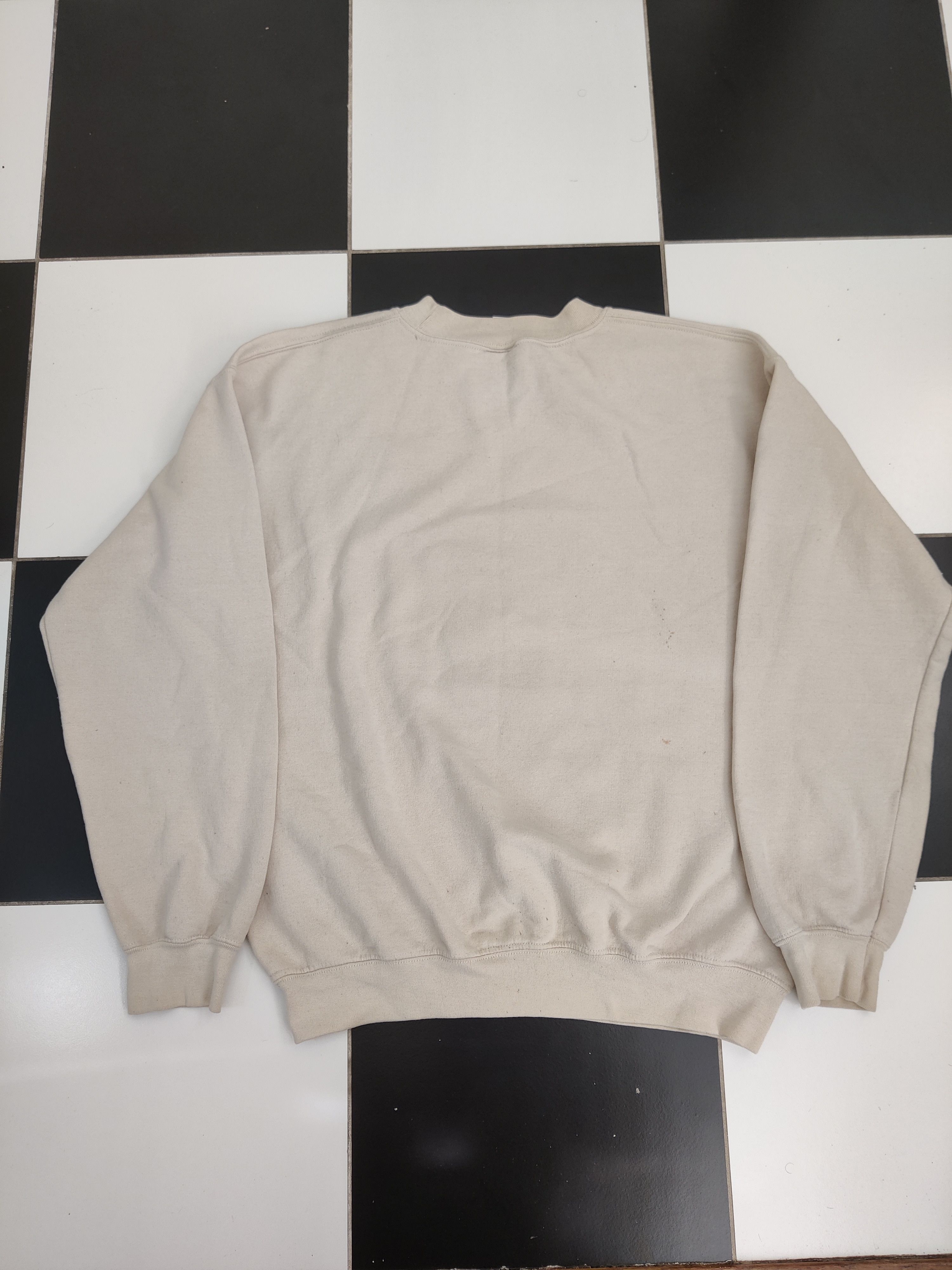 Gildan Best Coast (The Band), "The Only Place" Album Pullover Size US M / EU 48-50 / 2 - 3 Thumbnail
