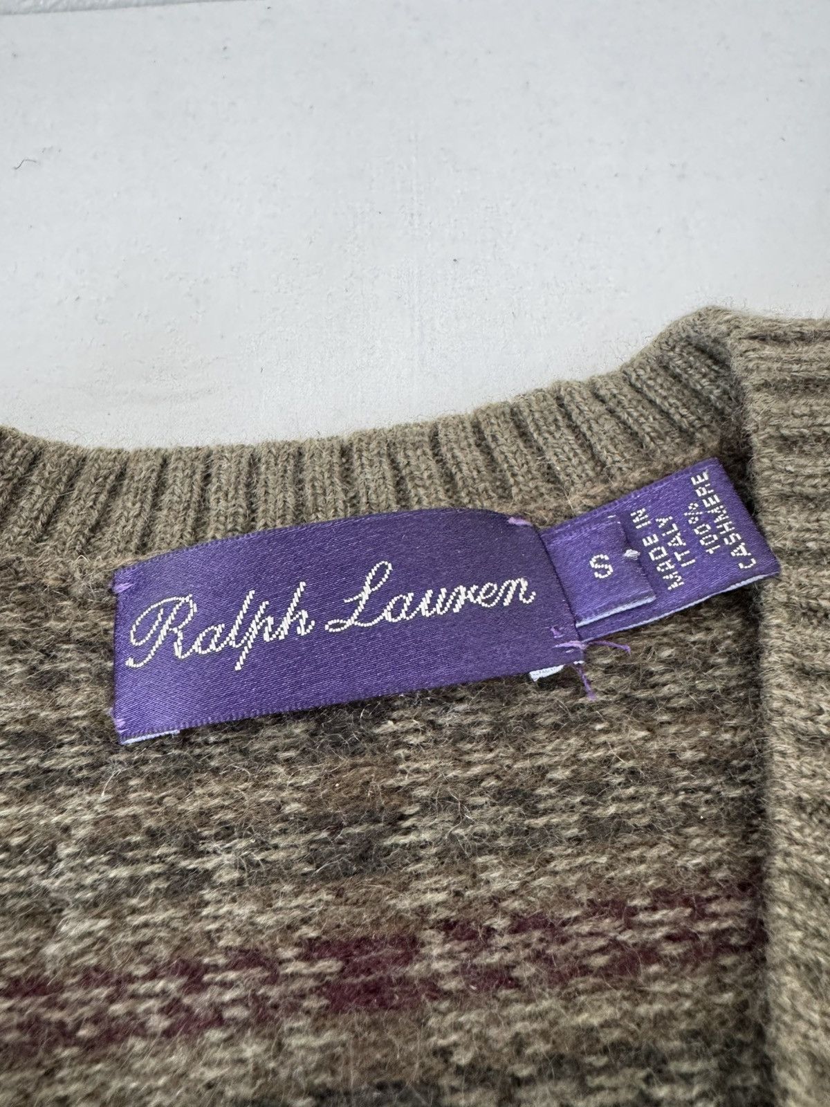 Ralph Lauren Purple Label Ralph Lauren Purple Label 100% Cashmere V-Neck sweater Size S / US 4 / IT 40 - 2 Thumbnail