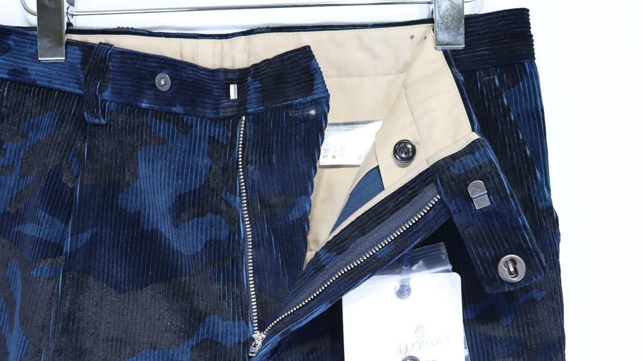 Moncler o1rshd1 Jeans Pant in Blue Size US 32 / EU 48 - 7 Thumbnail
