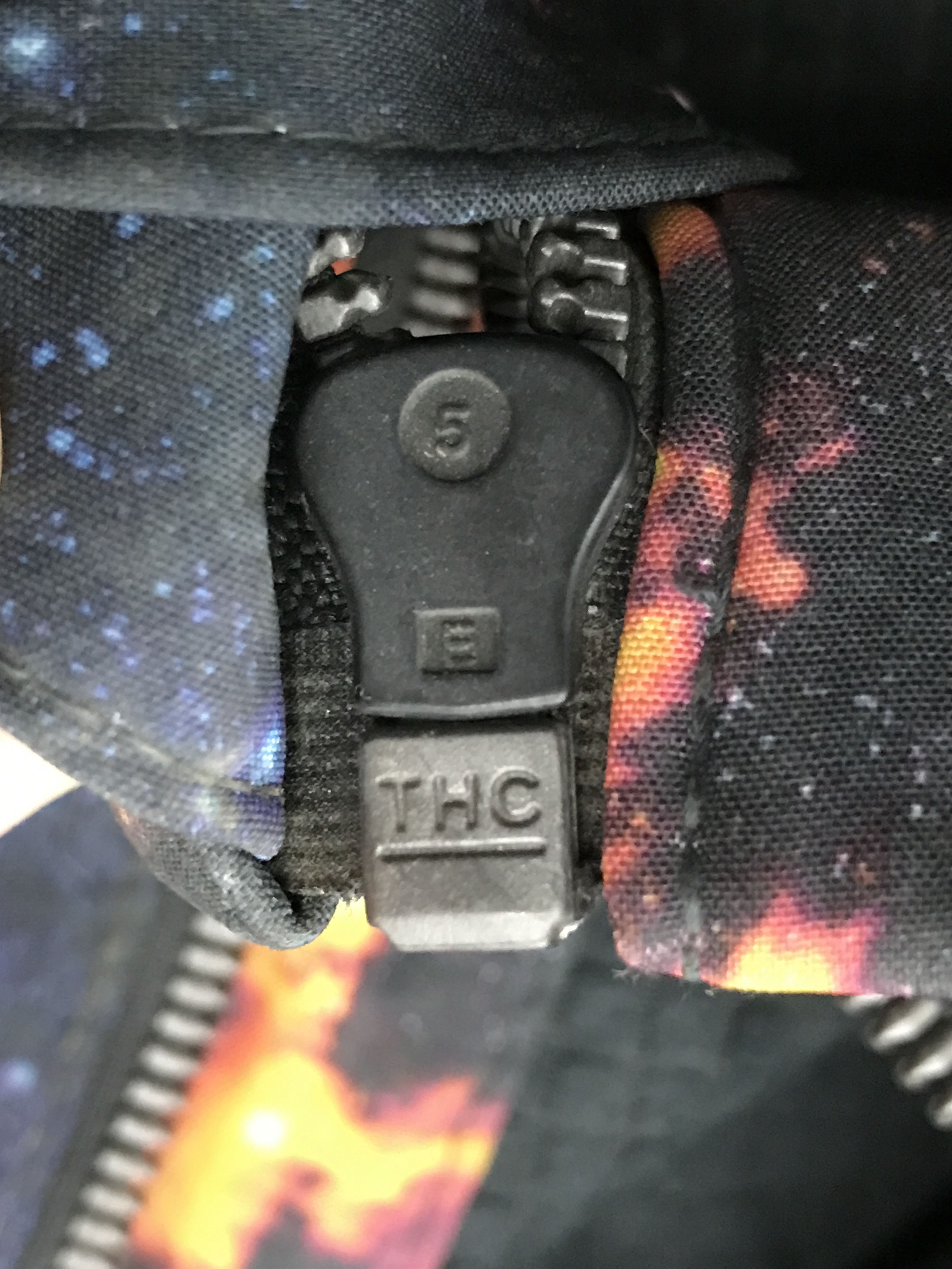 Vintage Find Out Zipper Jacket With Hoodie