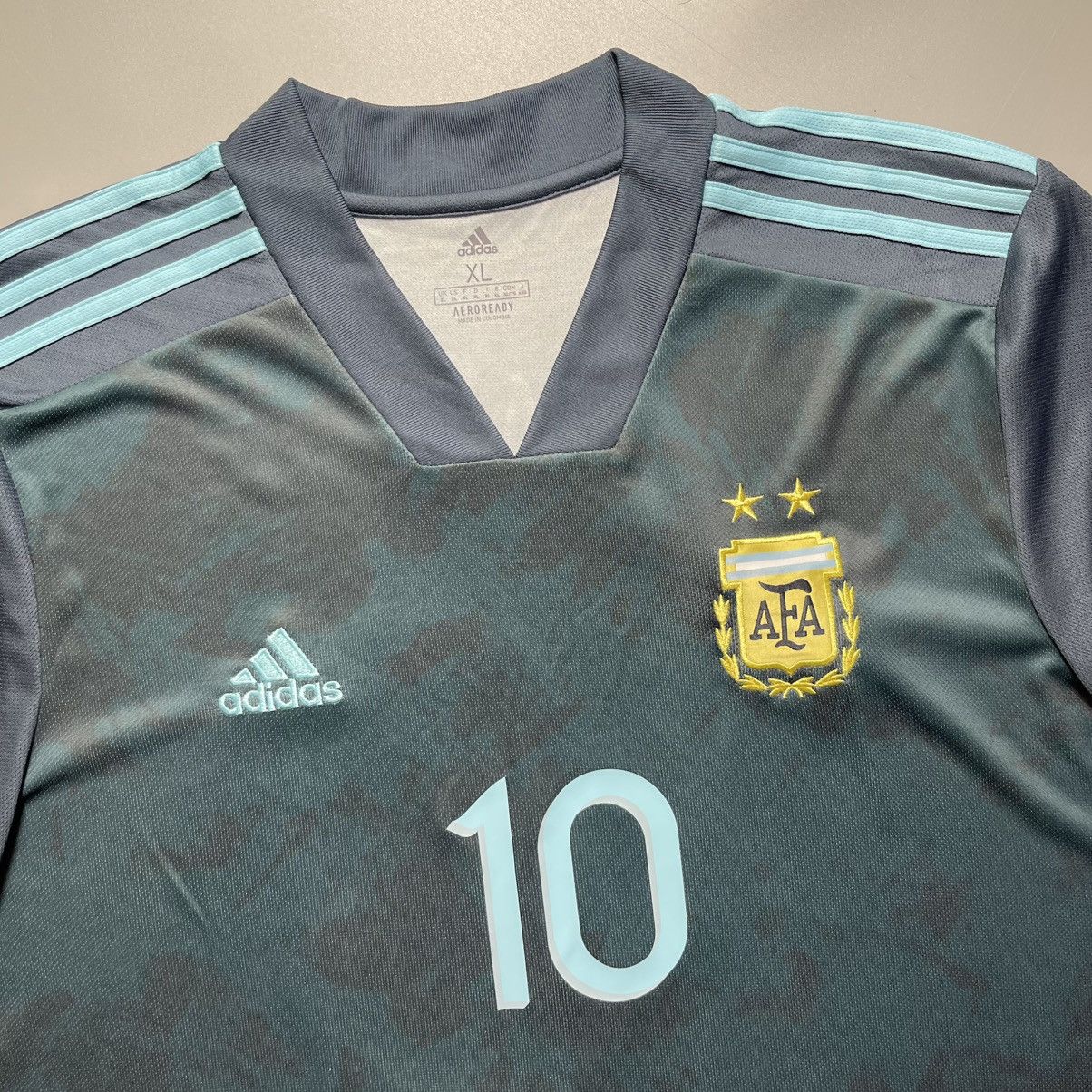 Adidas × Vintage ARGENTINA ADIDAS 2019/2020 FOOTBALL AWAY JERSEY #10 MARADONA Size US XL / EU 56 / 4 - 4 Thumbnail