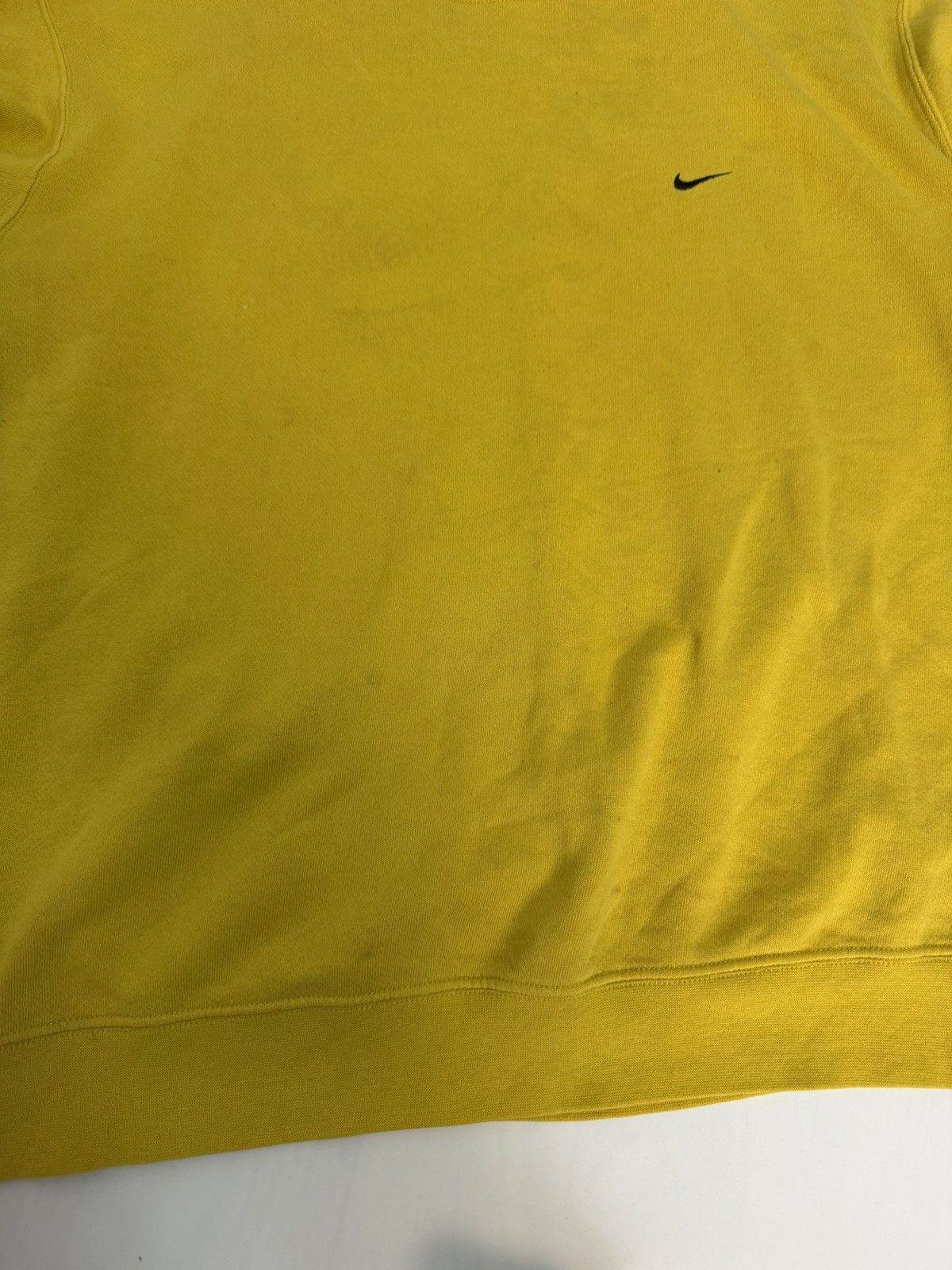 Nike Vintage 2000s Nike Yellow Sweatshirt Size US XL / EU 56 / 4 - 8 Thumbnail