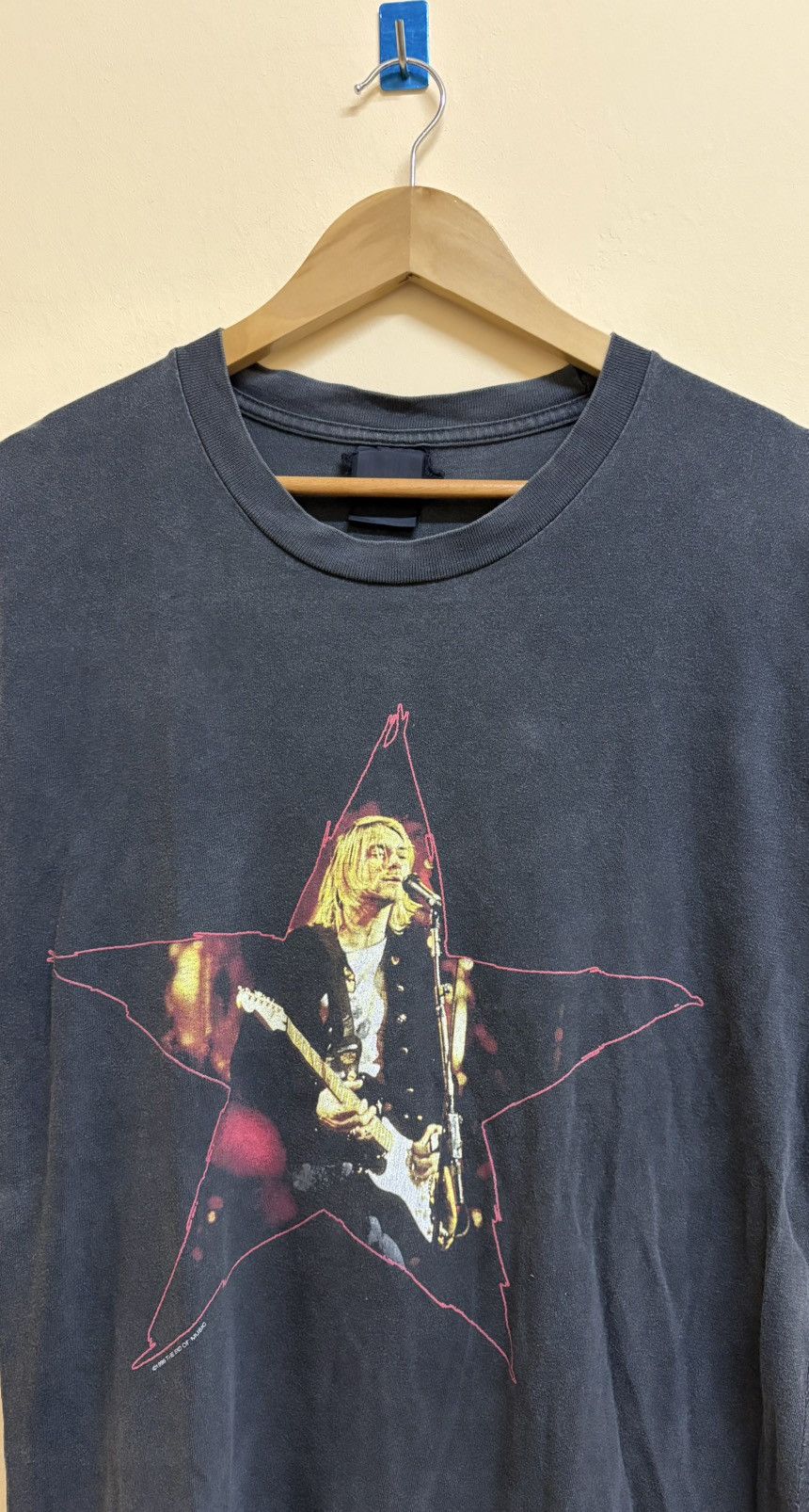 Nirvana Vintage 1996 Nirvana Kurt Cobain Star The End Of Music Size US M / EU 48-50 / 2 - 3 Thumbnail