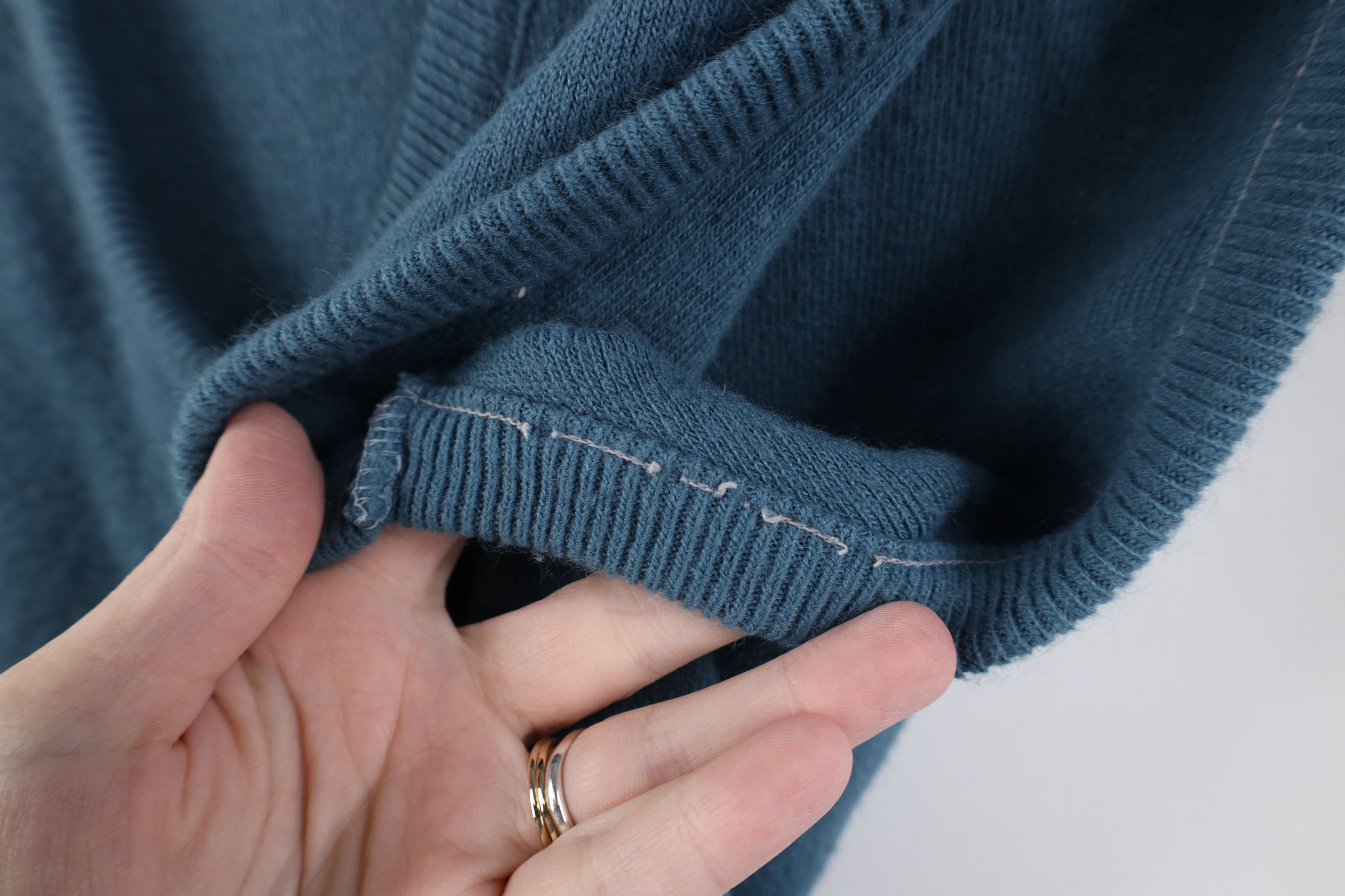 Vintage Vintage 50s Pilgrim Soft Knit V-Neck Sweater Vest Teal USA Size XL / US 12-14 / IT 48-50 - 5 Thumbnail