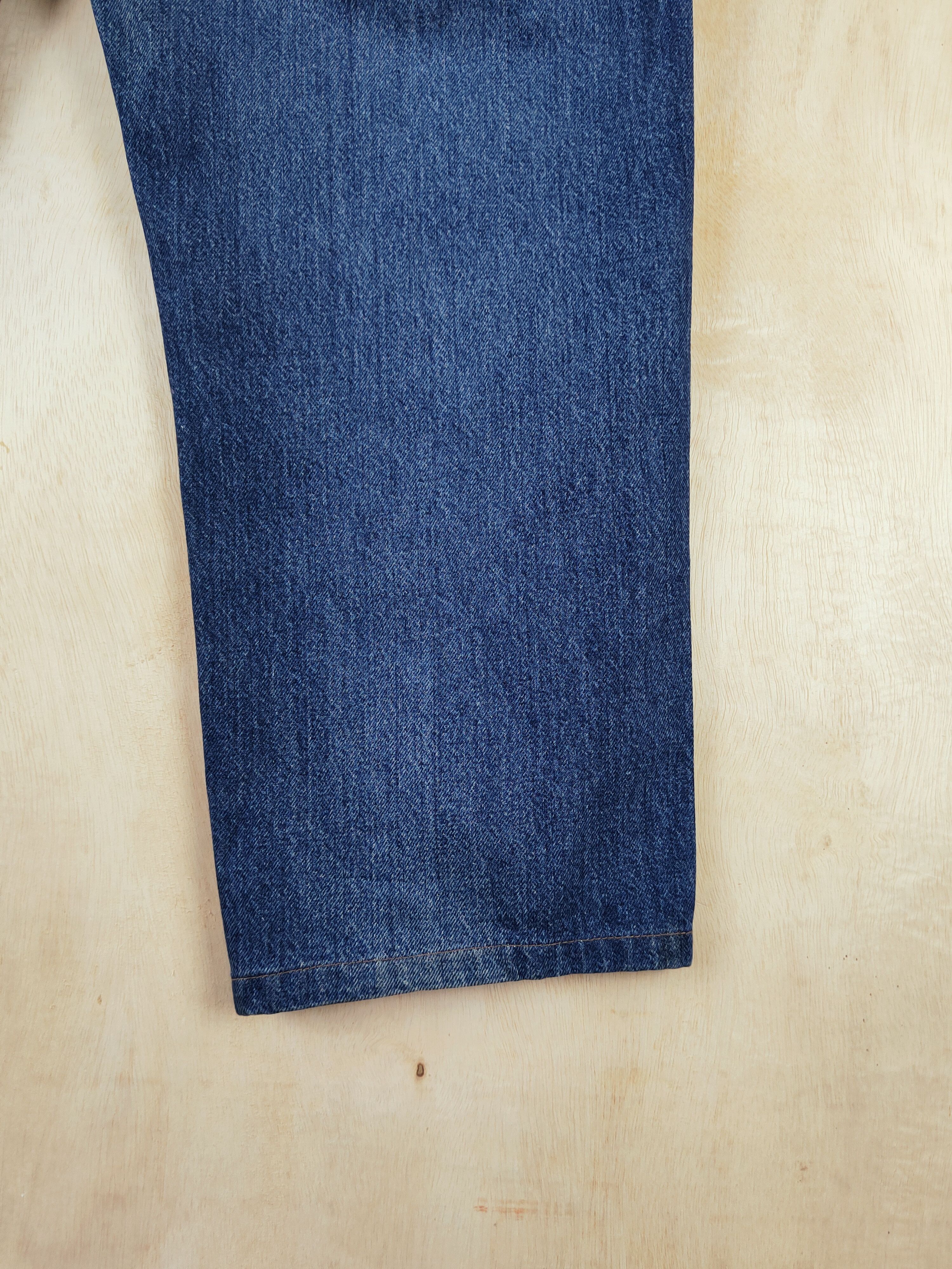 Japanese Brand Uniqlo Japanese Fabric by Kaihara Blue Ripped Jeans #S2655 Size US 31 - 12 Thumbnail