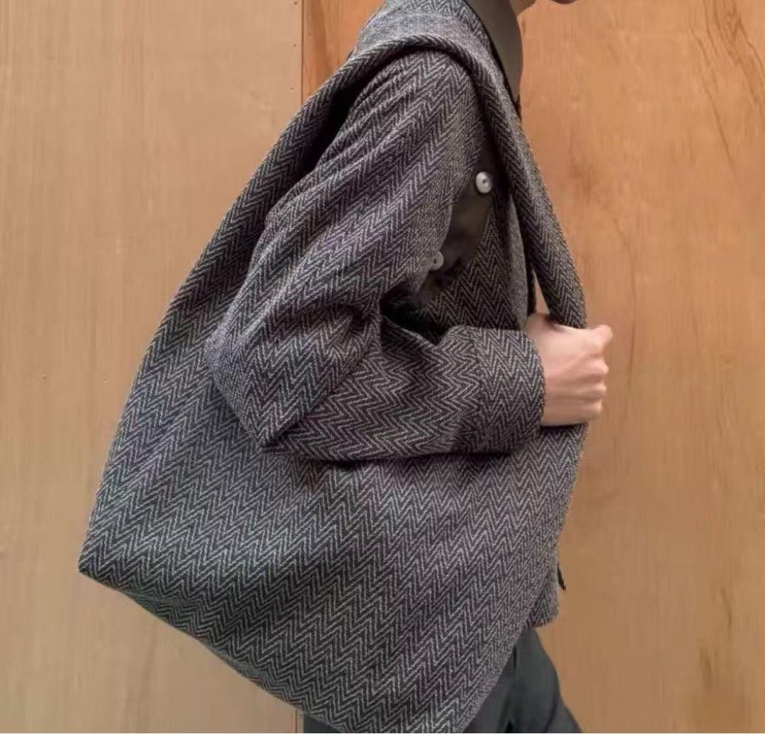 Omar Afridi Omar Afridi jacquard factory bag shoulder bag Size ONE SIZE - 1 Thumbnail