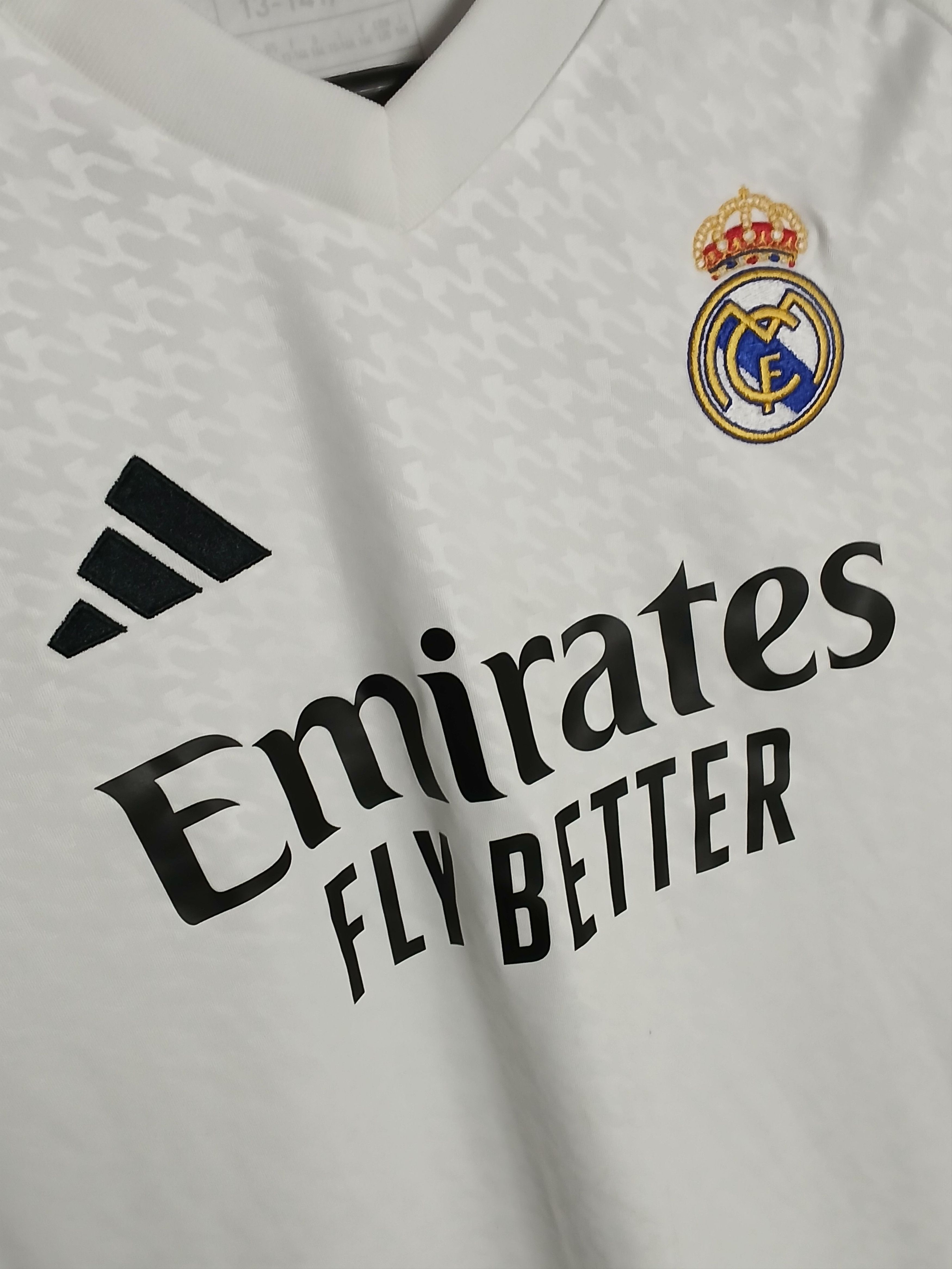 Adidas KIDS New Real Madrid 24/25 Home Football Jersey T-Shirt Size US S / EU 44-46 / 1 - 3 Thumbnail