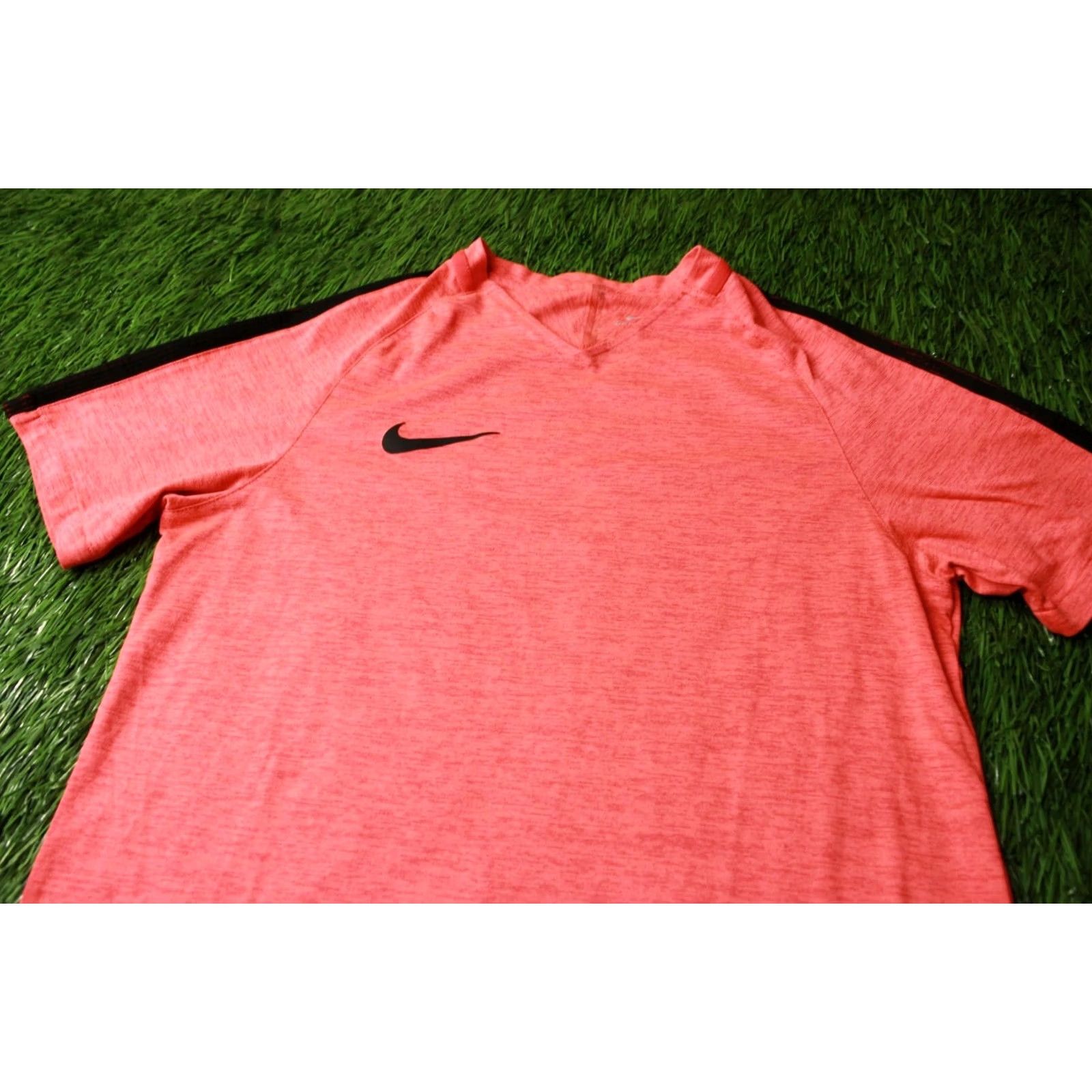 Nike Nike Dri-FIT Mens Football Jersey Shirt Size M Orange and Black Short Sleeve Jersey, Classic Fit Size US M / EU 48-50 / 2 - 2 Thumbnail