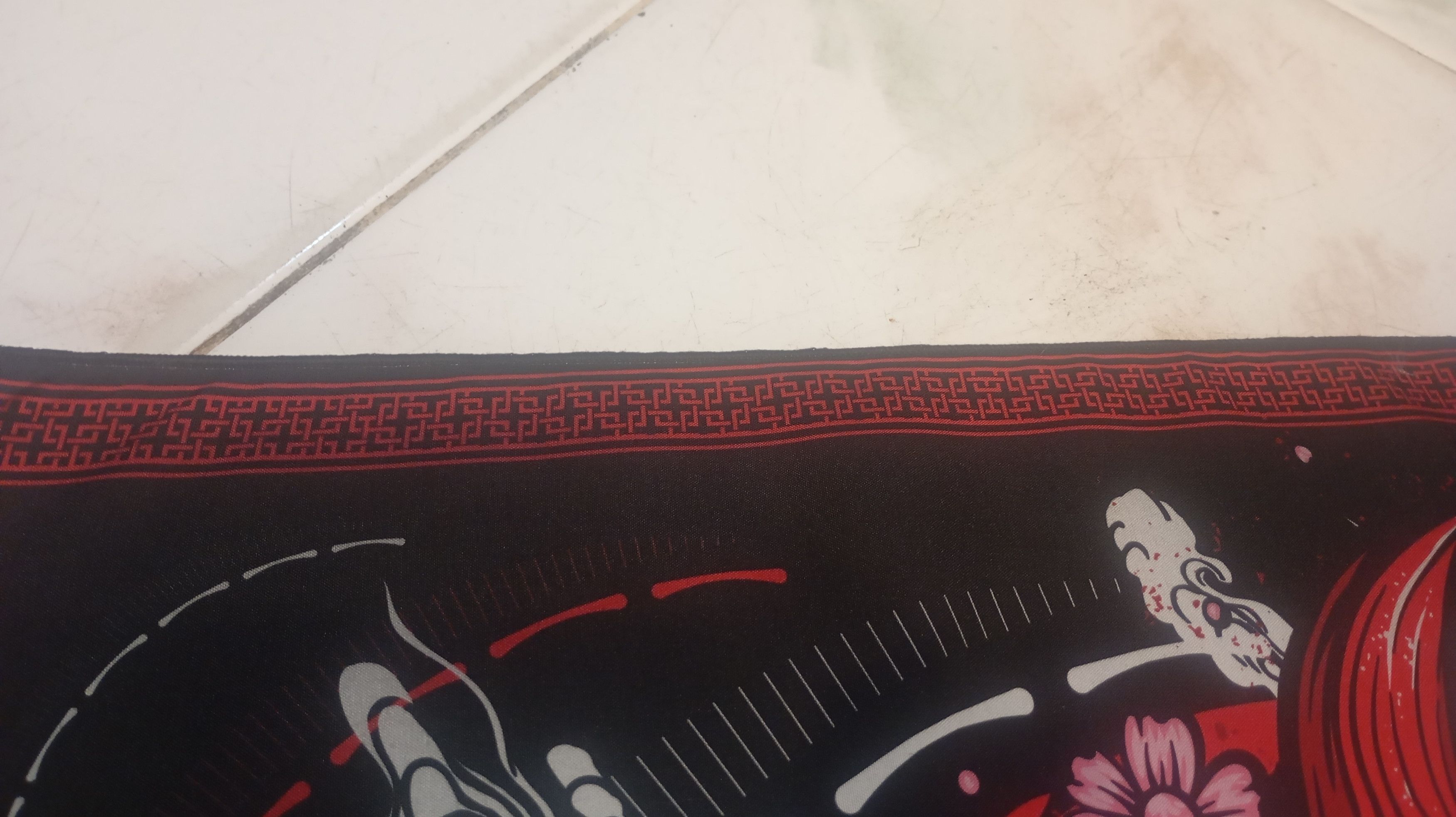 Band Tees Skulls Bandana Handkerchief Rock Band Streetwear Size ONE SIZE - 2 Thumbnail