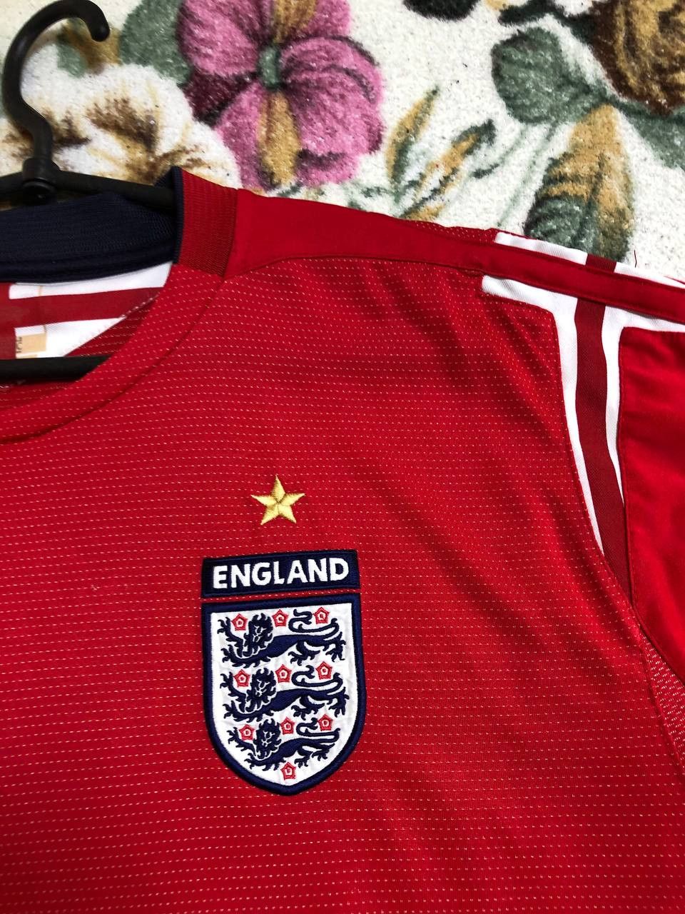 Umbro ENGLAND 2004-2006 AWAY FOOTBALL SHIRT SOCCER JERSEY UMBRO Size US XXL / EU 58 / 5 - 14 Thumbnail