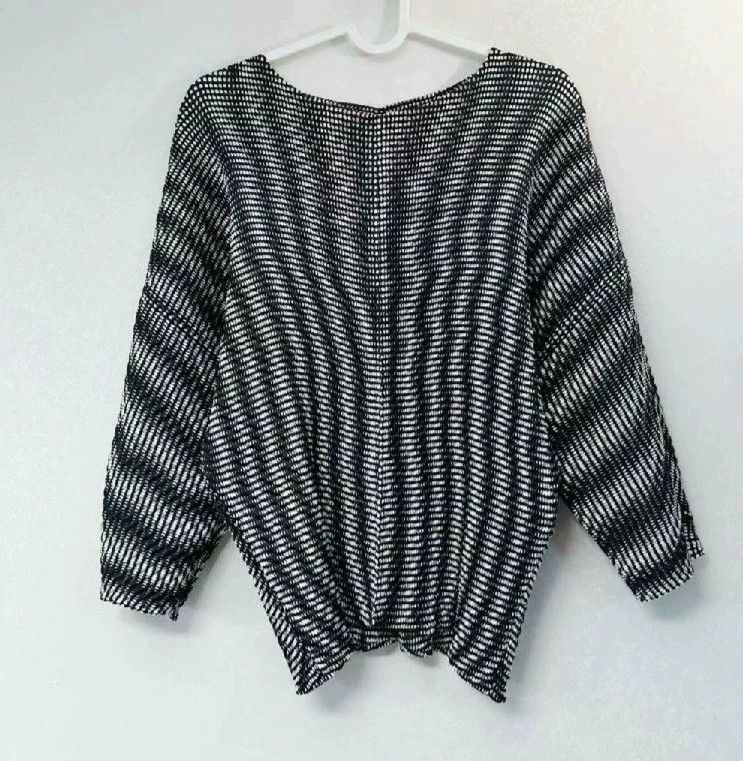 Issey Miyake Issey Miyake size:2 A long-sleeved shirt in gray and white Size M / US 6-8 / IT 42-44 - 8 Thumbnail