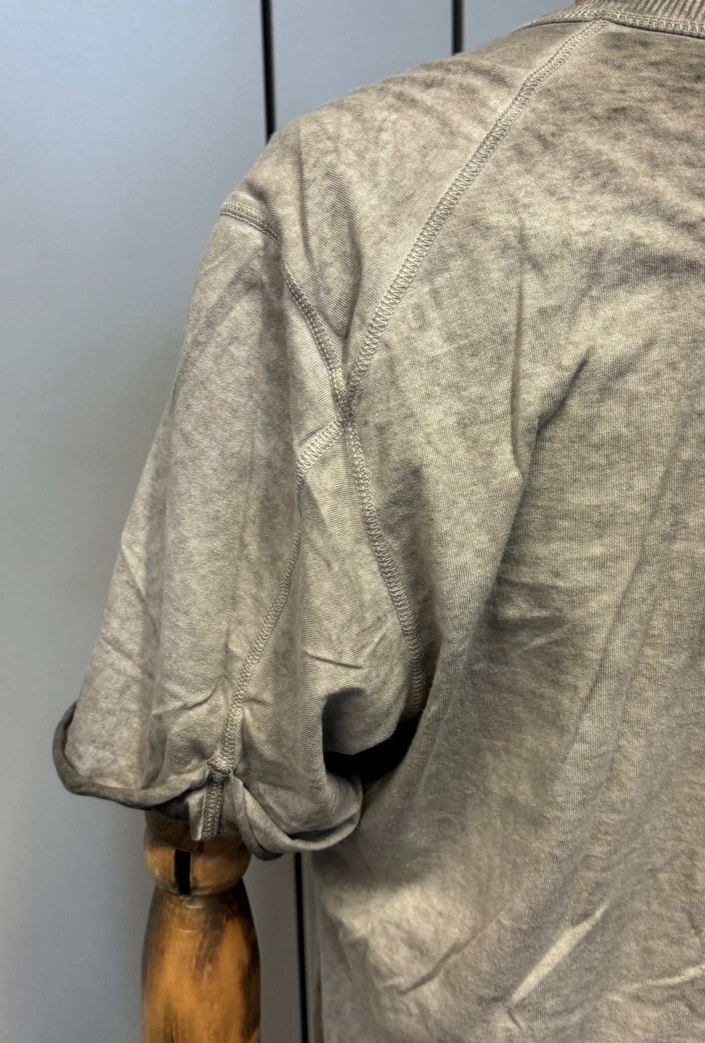 Boris Bidjan Saberi Boris Bidjan Saberi T-Shirt Mainline grey Size US XL / EU 56 / 4 - 5 Thumbnail