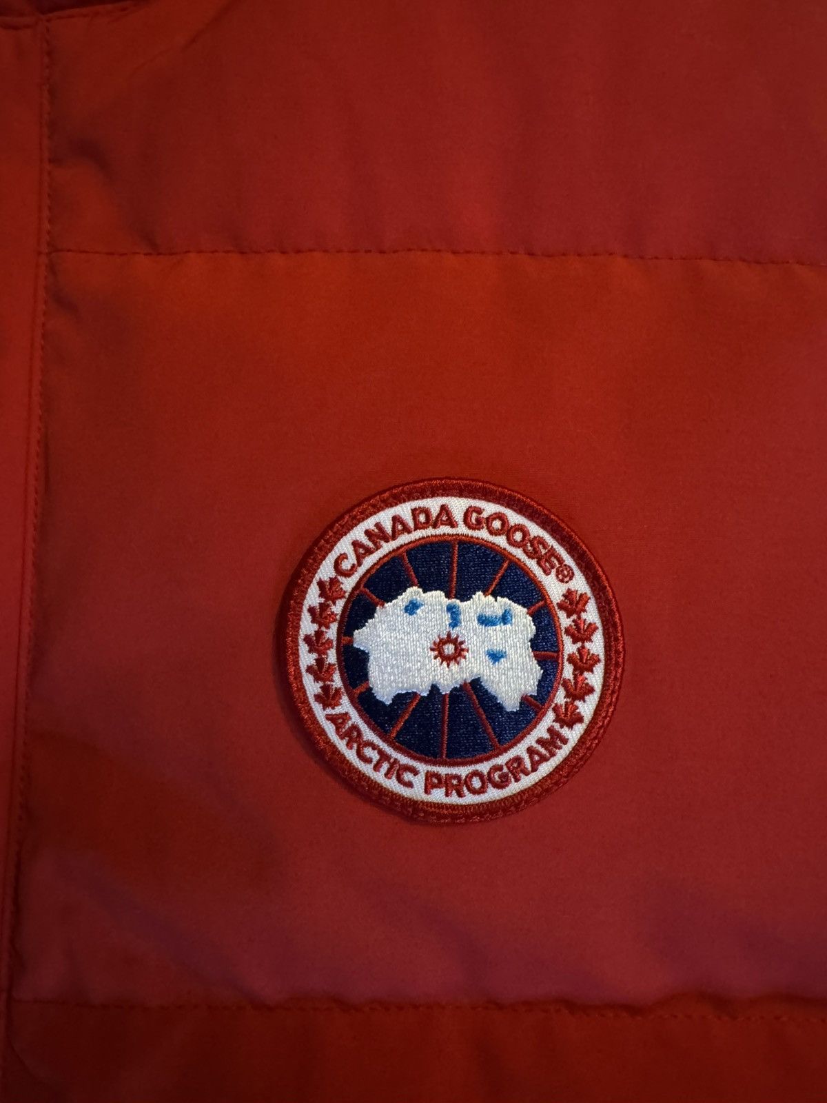 Canada Goose Canada Goose vest Size US L / EU 52-54 / 3 - 2 Thumbnail