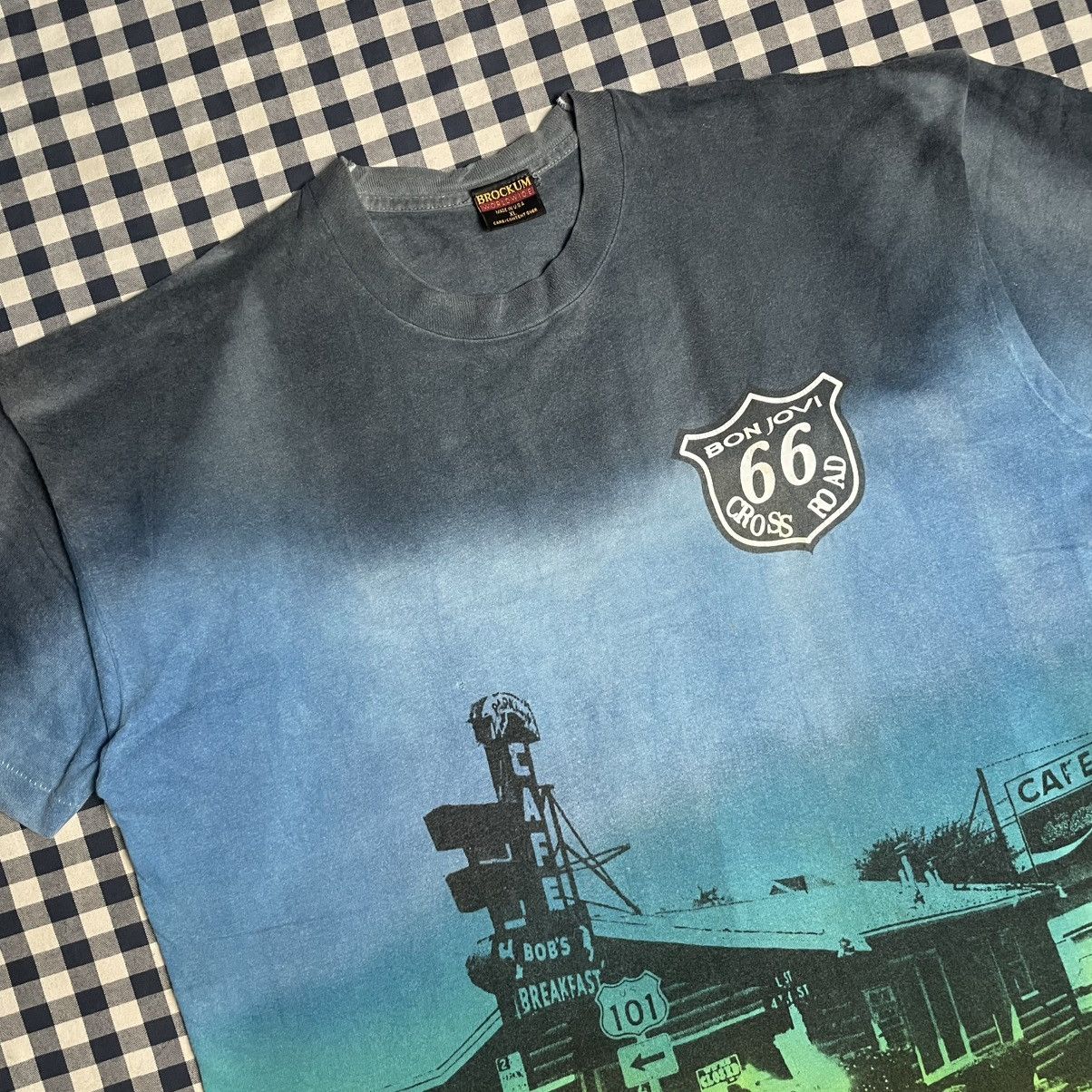 Bon Jovi × Brockum × Vintage Rare Vintage 90’s BON JOVI Cross Road 66 Full Print Tee Size US XL / EU 56 / 4 - 2 Thumbnail