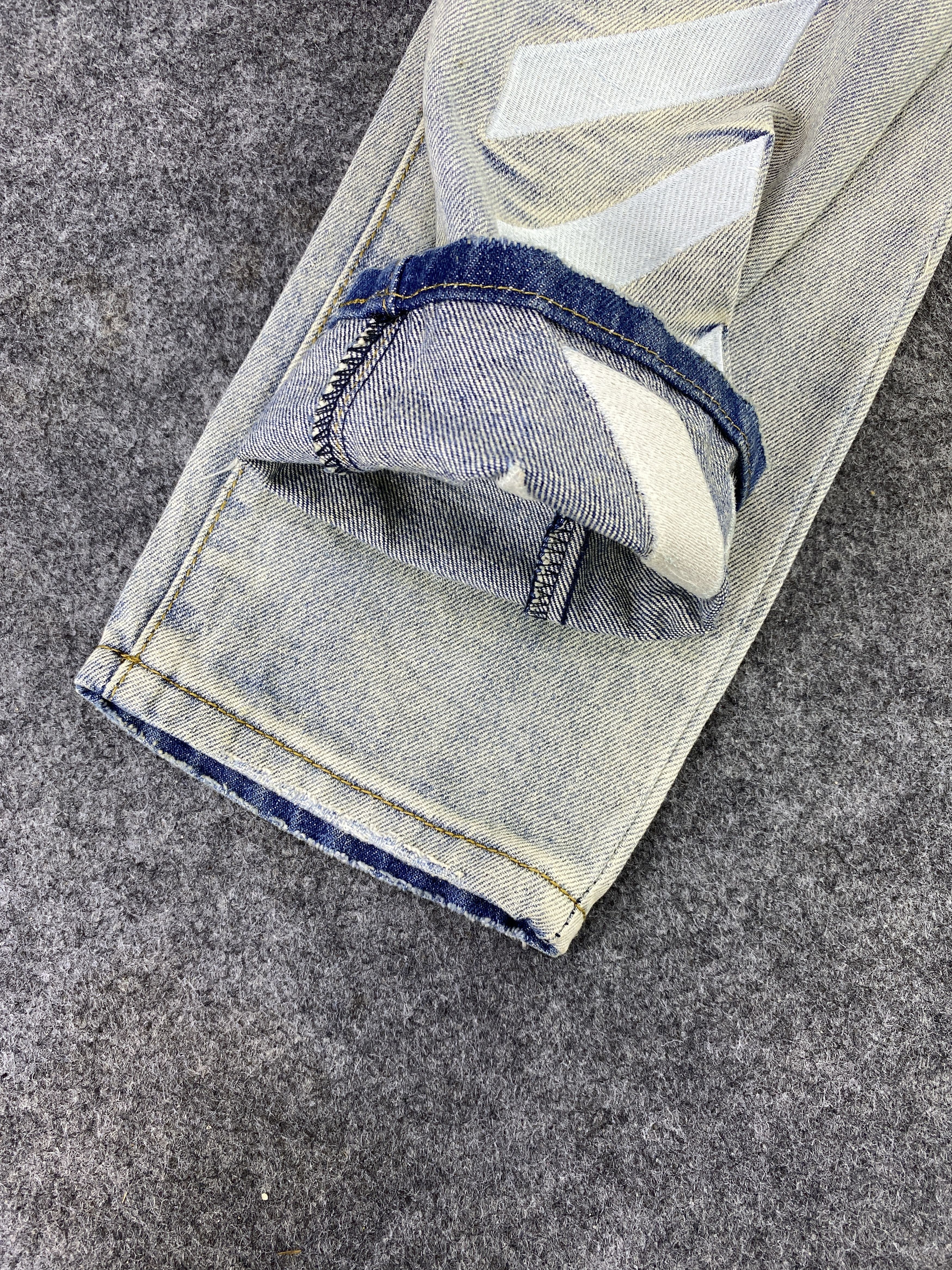 Japanese Brand Japanese Brand Distressed Faded Blue Jeans - J1075 Size US 33 - 16 Thumbnail