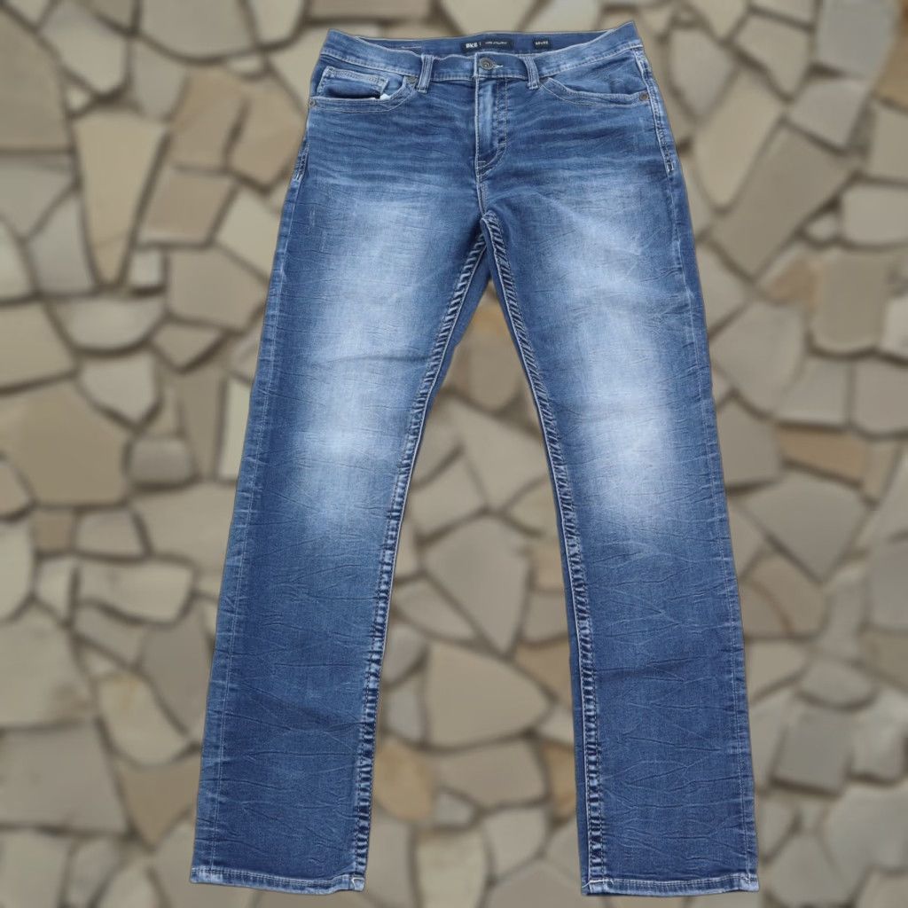 Buckle BKE Jake Jeans Mens 34x31 Blue Medium Wash Stretch Straight Leg