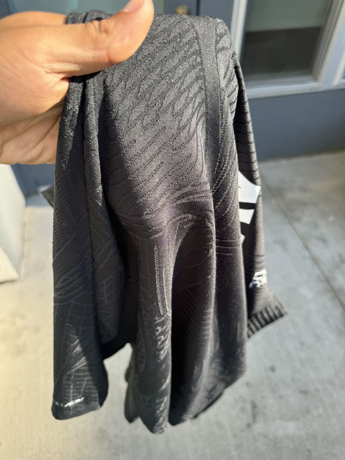 Nike Nike Liverpool Training Top Long sleeve Size US S / EU 44-46 / 1 - 4 Thumbnail