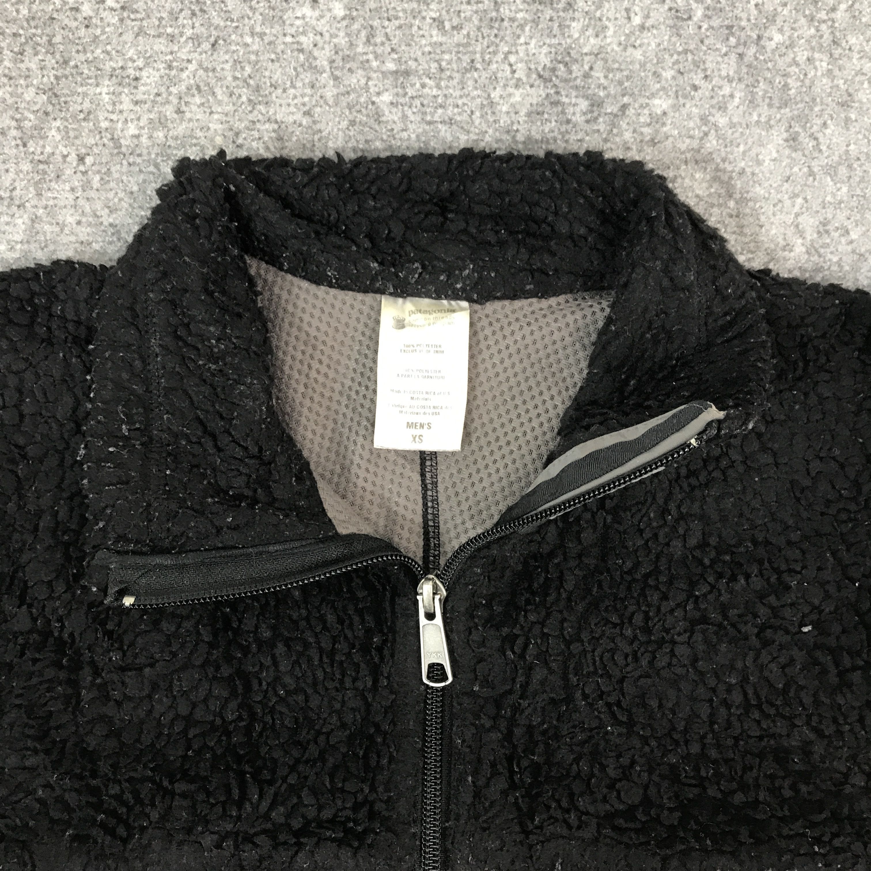 Patagonia Vtg patagonia black Fleece jacket Size US XS / EU 42 / 0 - 8 Thumbnail