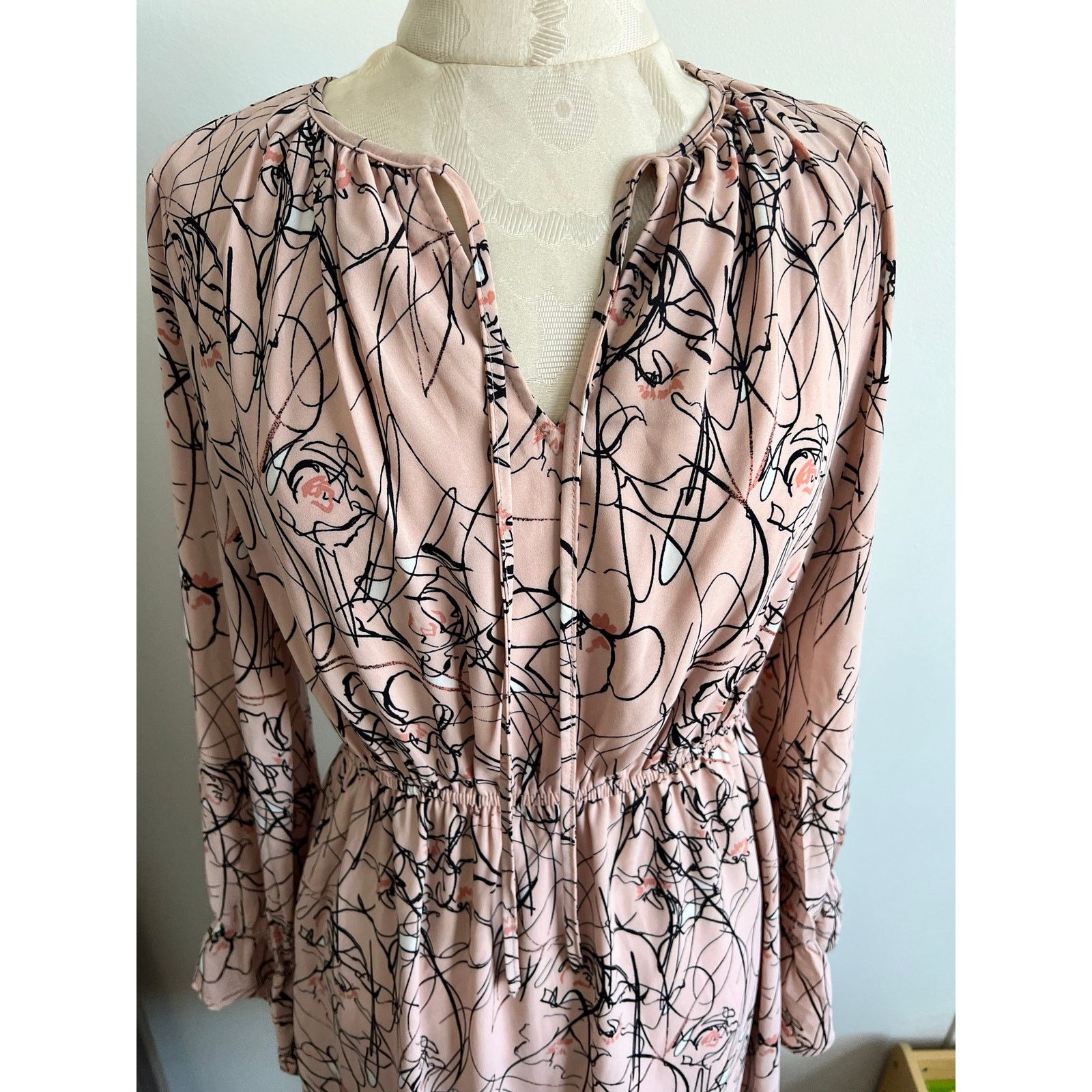 Nordstrom Nordstrom Rack Women's Floral Long Sleeve Pink Midi Dress XS Size XS / US 0-2 / IT 36-38 - 2 Thumbnail