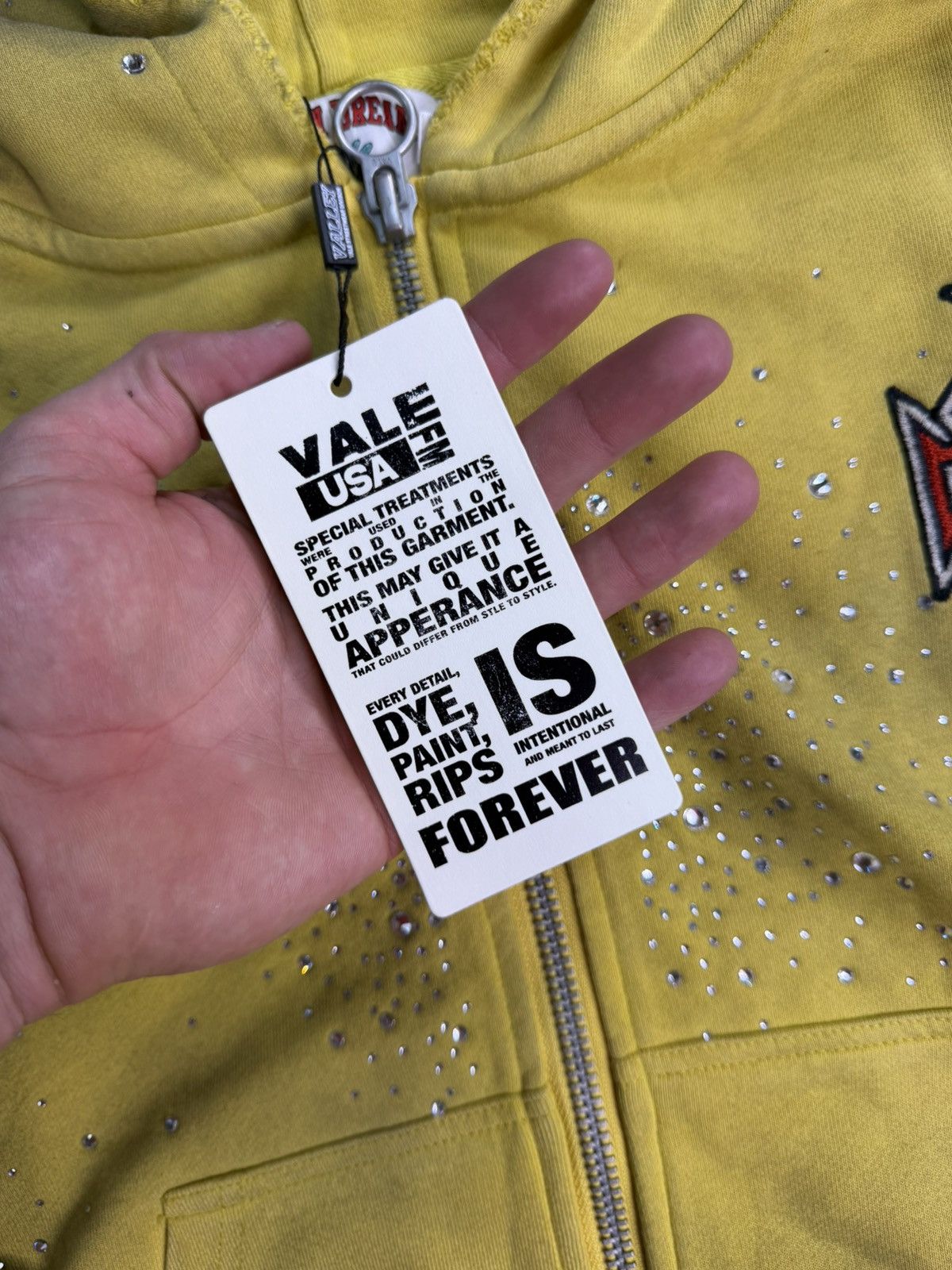 Vale Vale Forever Sun Cluster Zip Up 'Yellow’ Size US S / EU 44-46 / 1 - 4 Thumbnail