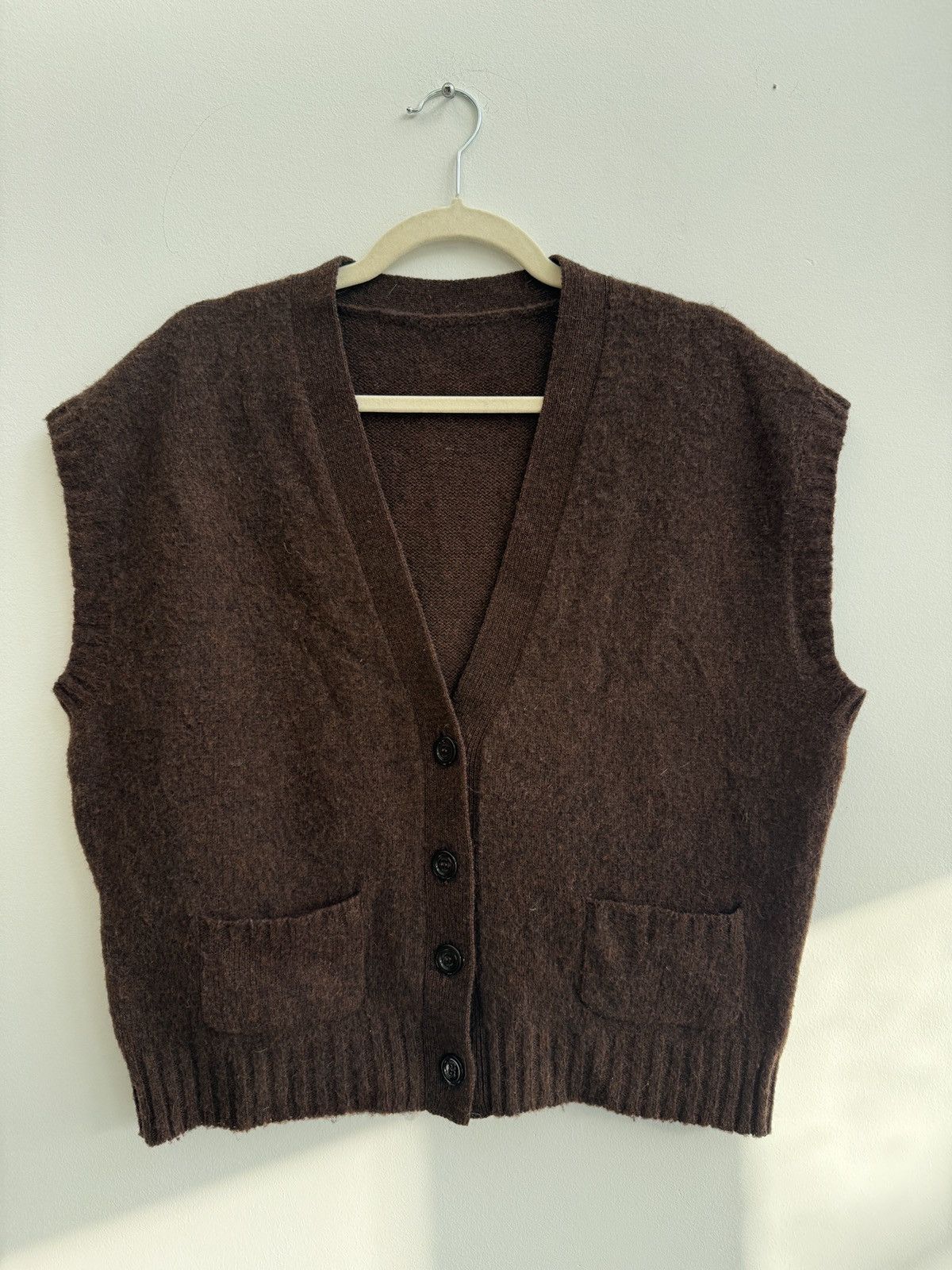 Gucci Button up wool sweater vest Size US M / EU 48-50 / 2 - 1 Thumbnail