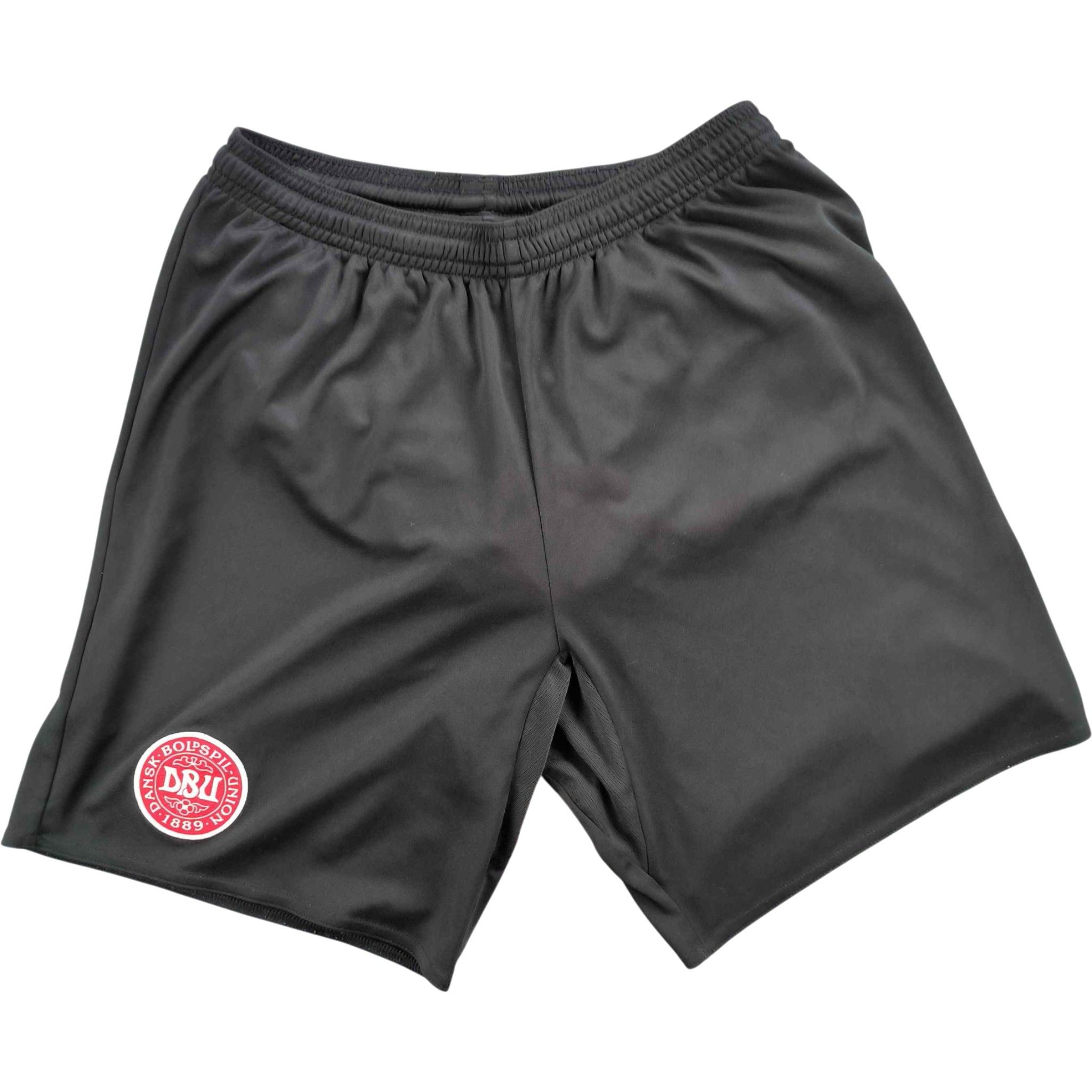 Adidas Denmark 2015-16 Adidas home football shorts size S Size US 28 / EU 44 - 1 Thumbnail