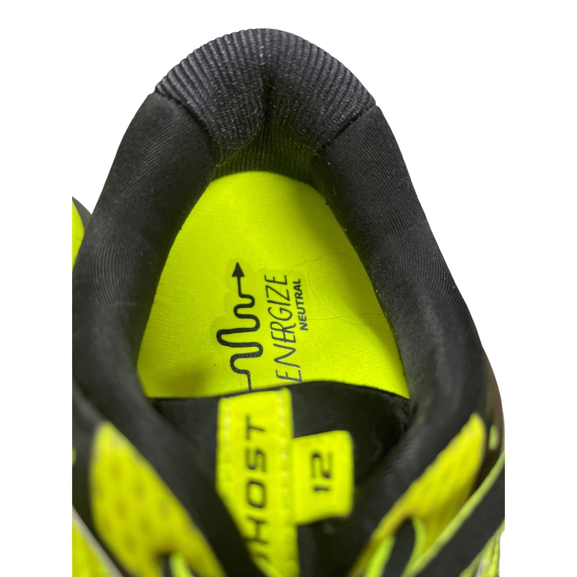 Brooks Brooks Ghost 12 mens yellow black walking running LT sneaker Size US 13 / EU 46 - 10 Thumbnail