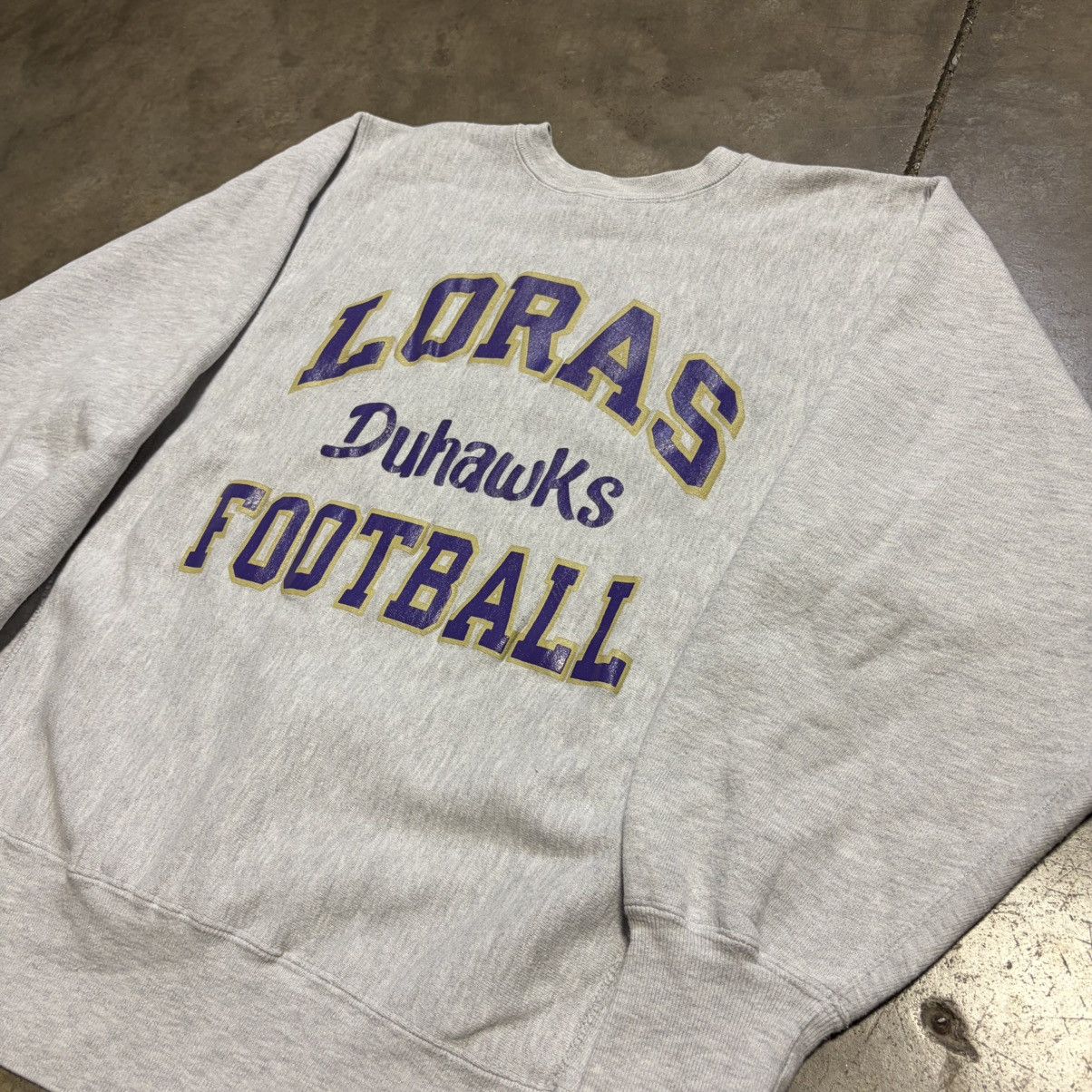 Champion Vintage 90s Champion Reverse Weave Sweatshirt Loras Football Size US L / EU 52-54 / 3 - 5 Thumbnail