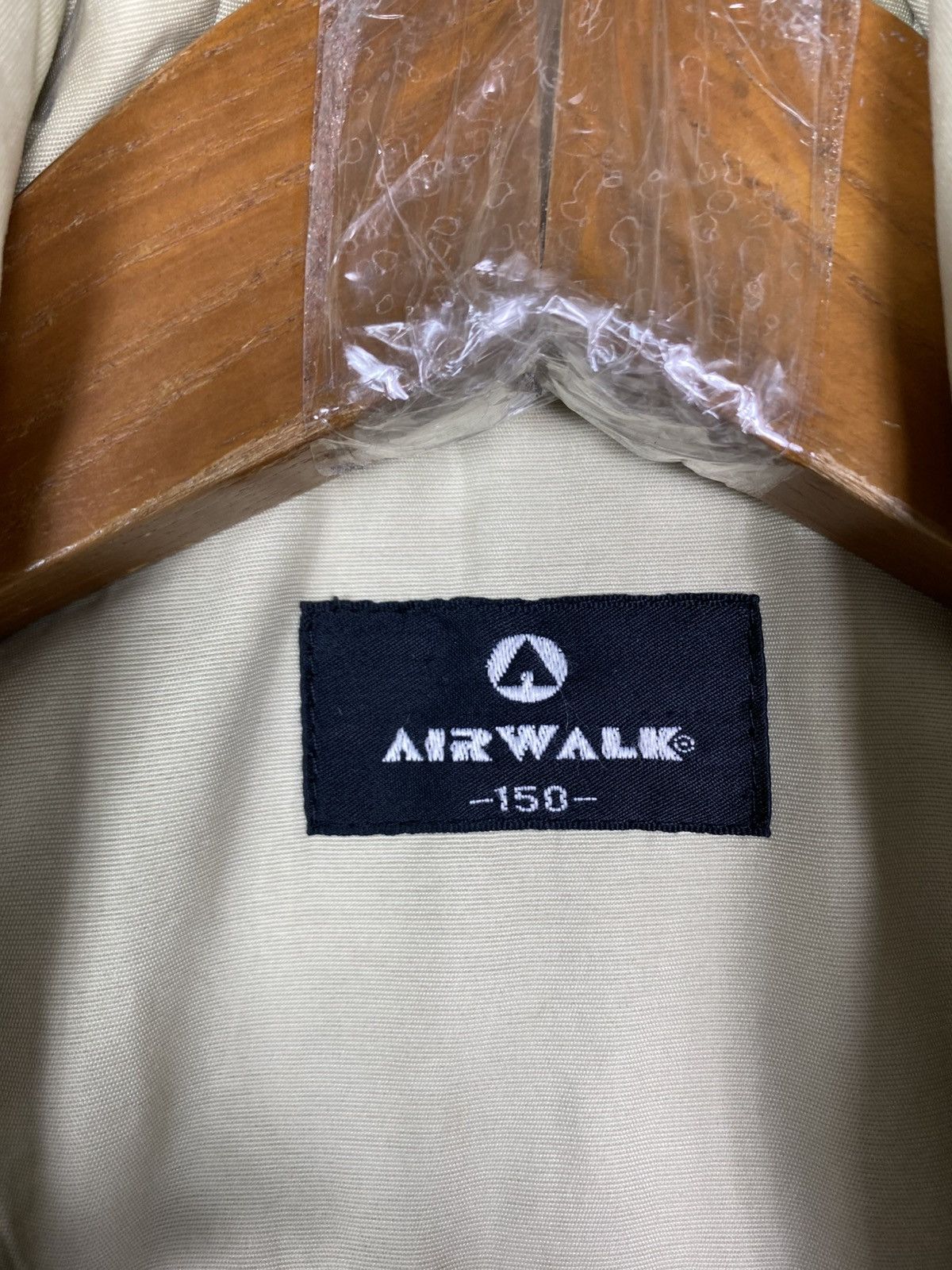 Airwalk Rare‼️ Airwalk Jacket Youth Size Size US S / EU 44-46 / 1 - 6 Thumbnail