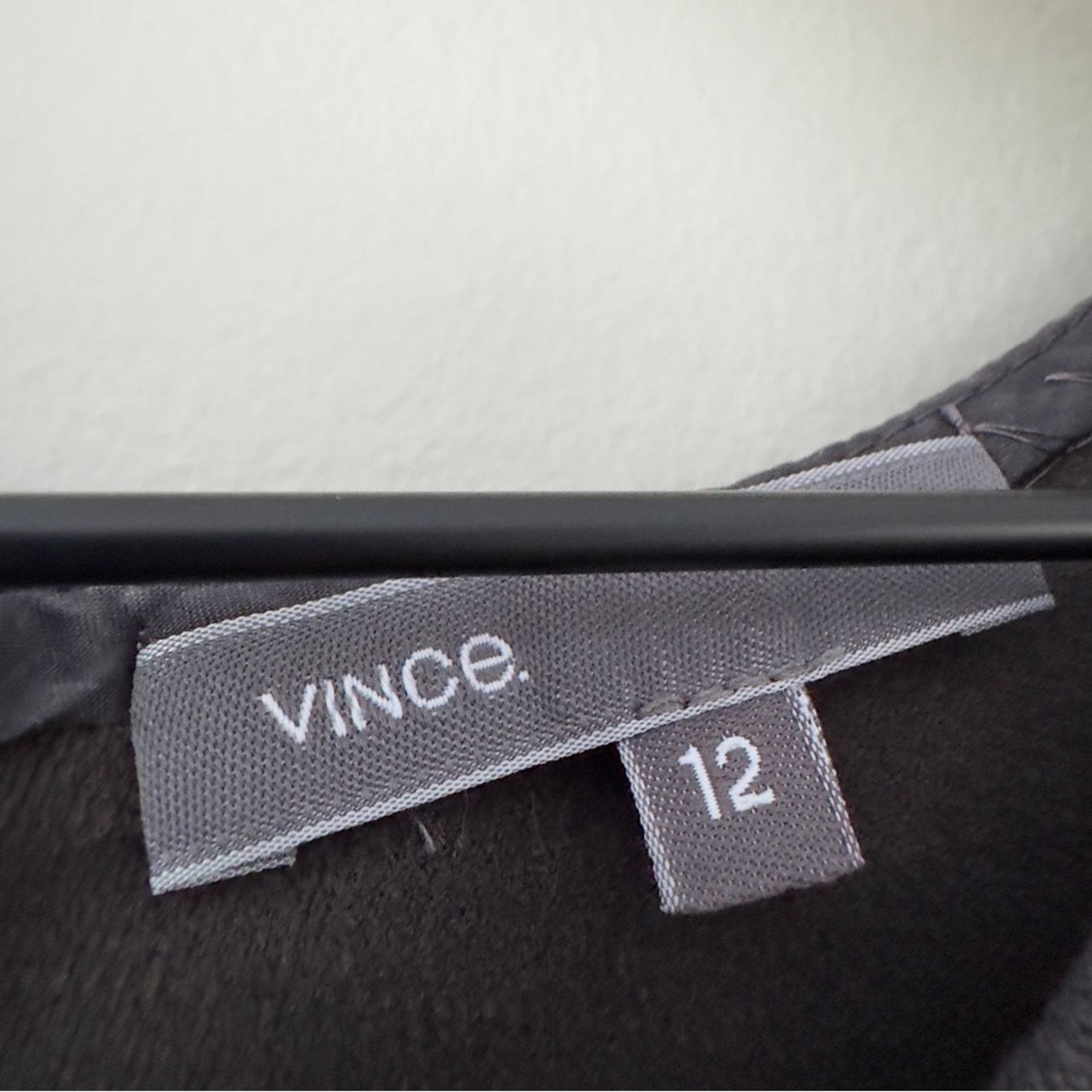 Vince Vince Sleeveless Solid Gray V-Neck Dress Business Minimalist Size XL / US 12-14 / IT 48-50 - 3 Thumbnail