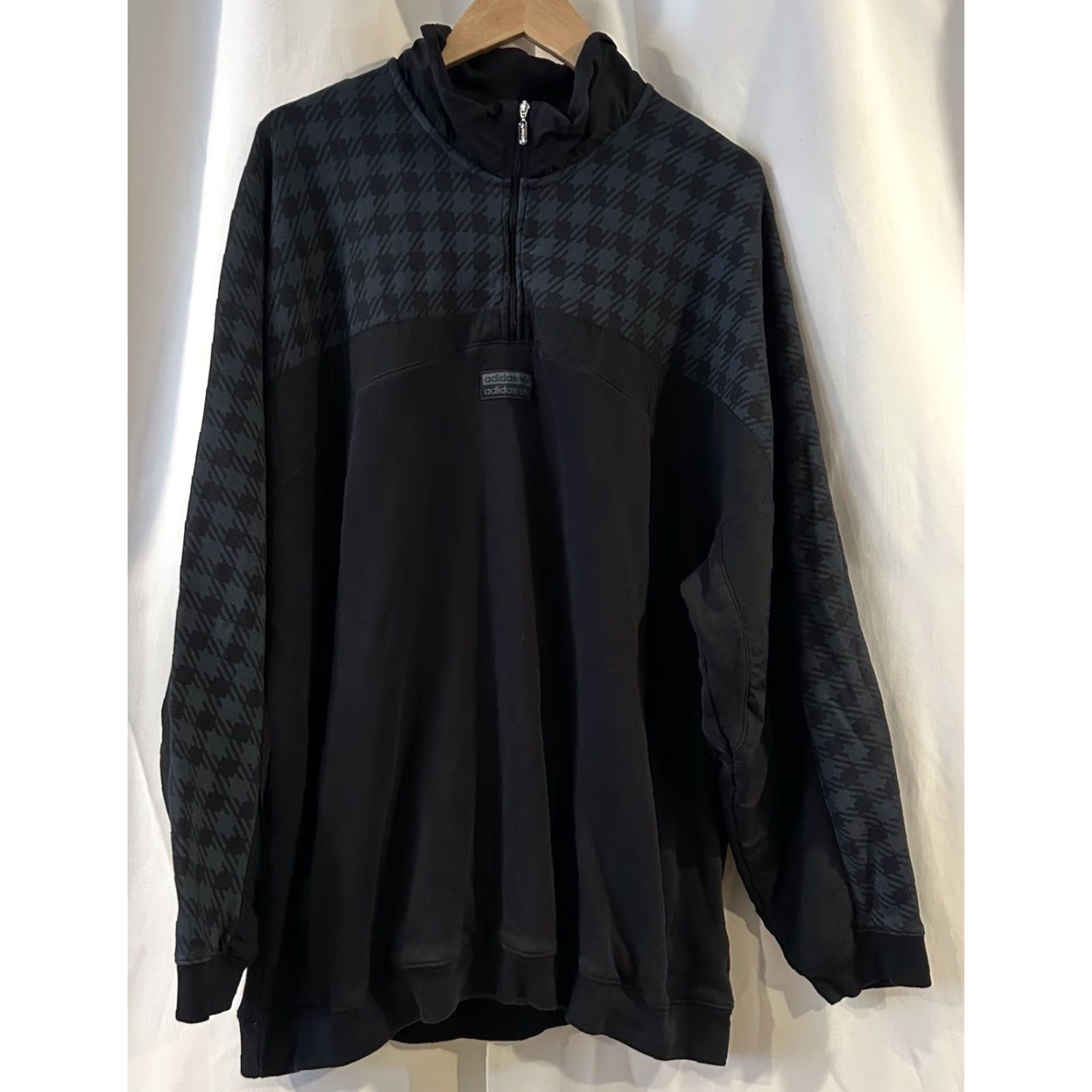 Adidas Adidas Originals R Y V Quarter Zip Pullover Sweatshirt 2XL Men Black Polo Zip Sweatshirt Mens Regular Fit Long Sleeve Hooded? Size US XXL / EU 58 / 5 - 2 Thumbnail