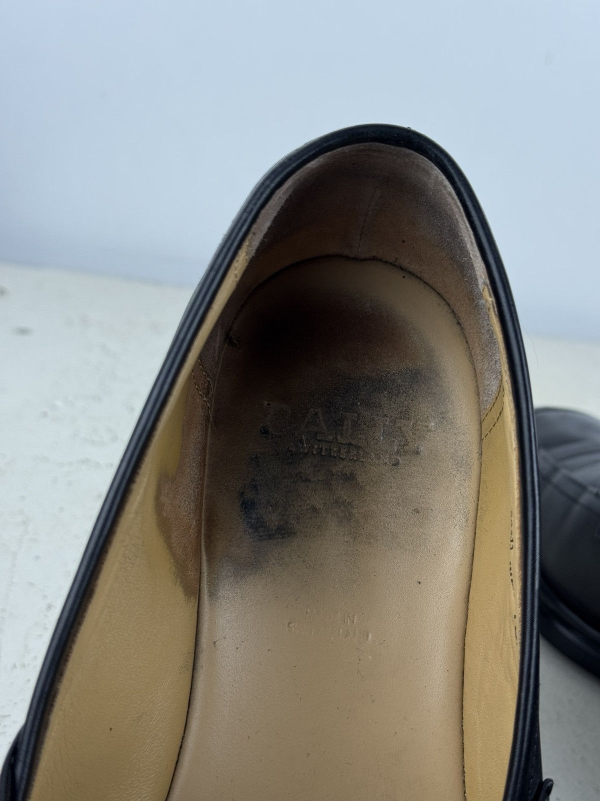 Bally Men's Bally loafers, perfect condition, size 9.5 Size US 9.5 / EU 42-43 - 9 Thumbnail