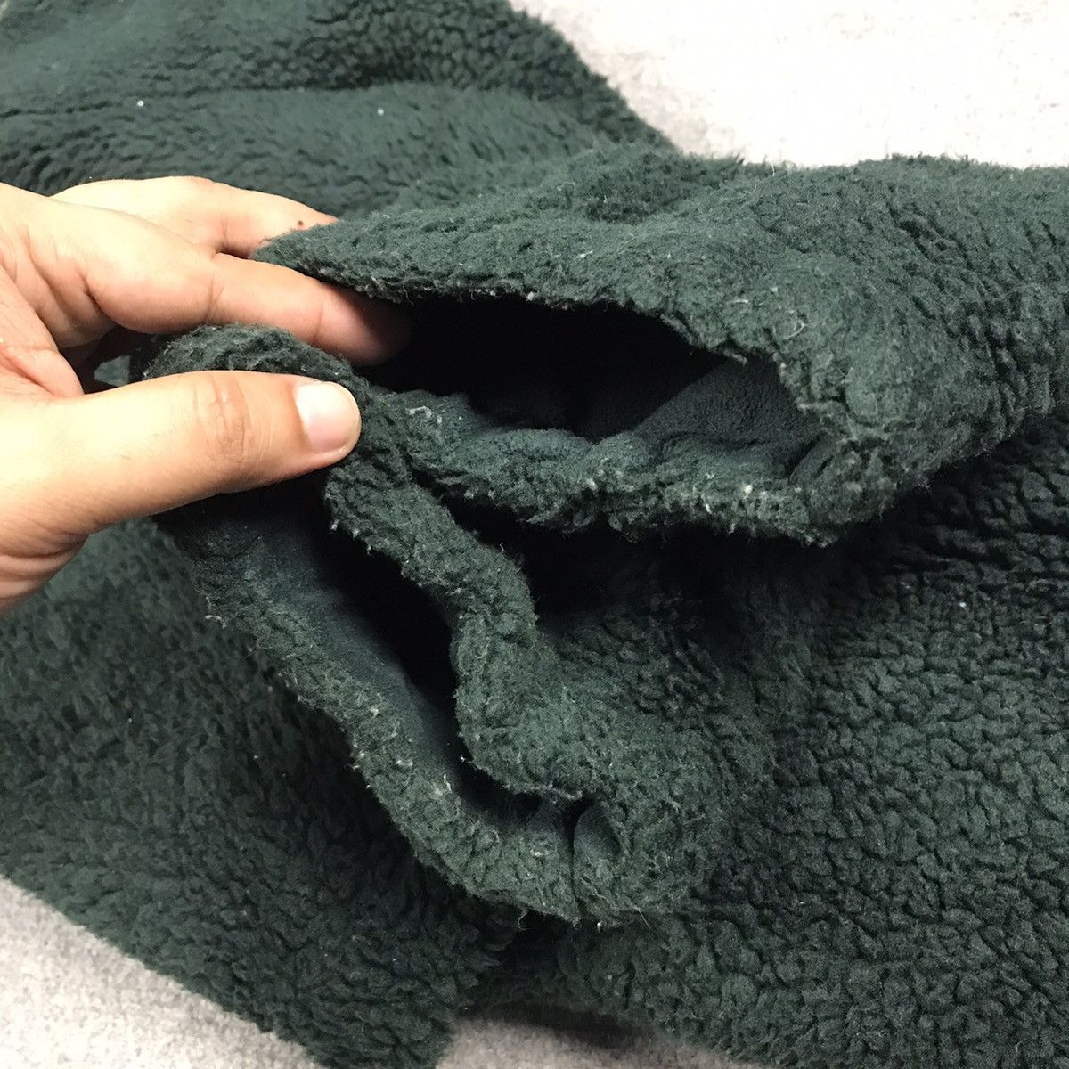 JW Anderson × Uniqlo J.W ANDERSON X UNIQLO GREEN FLEECE SHERPA SWEATPANTS Size US 32 / EU 48 - 9 Thumbnail