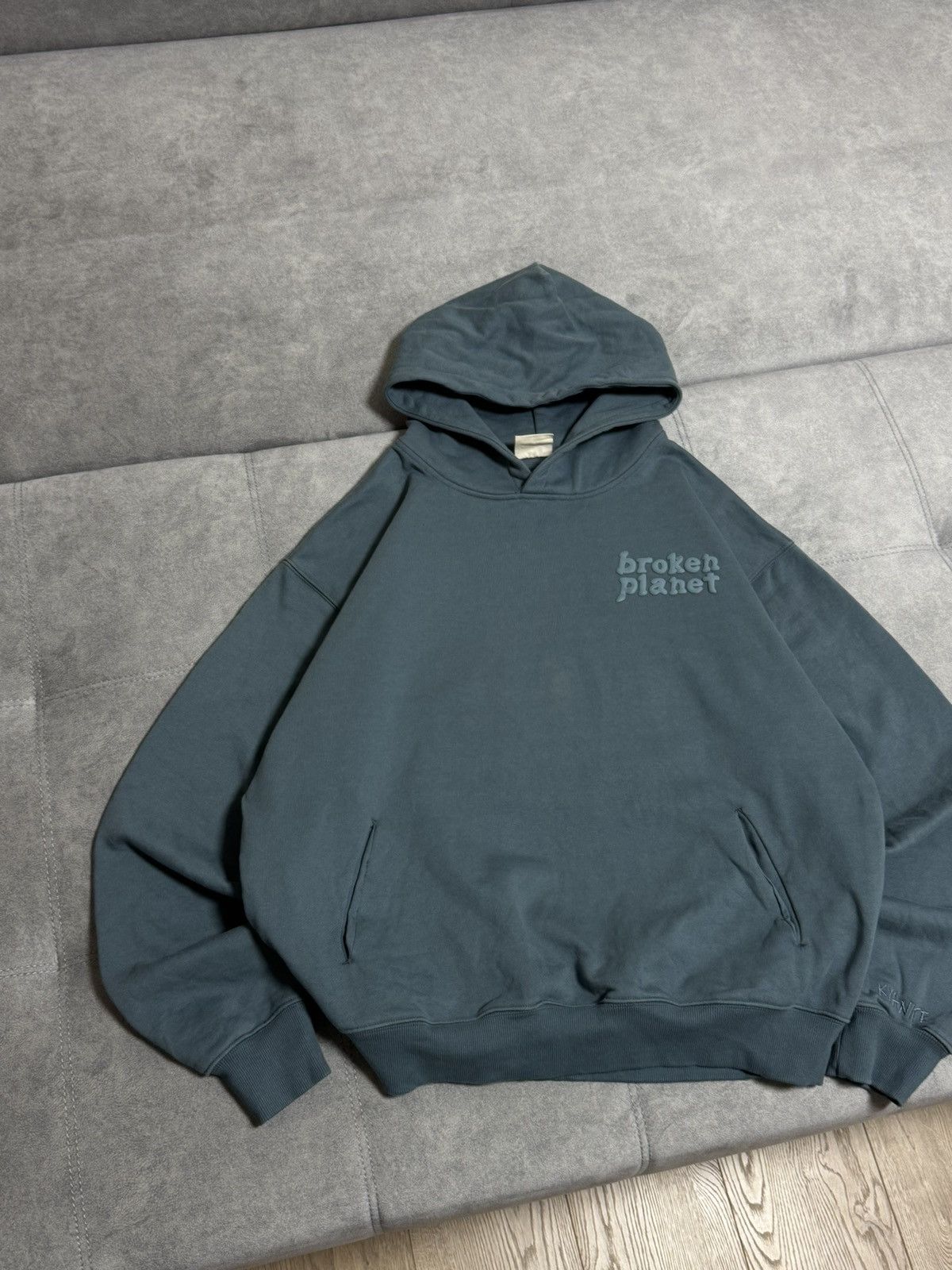 Broken Planet Rare Broken Planet Kyanite box fit oversized hoodie size XL Size US XL / EU 56 / 4 - 8 Thumbnail