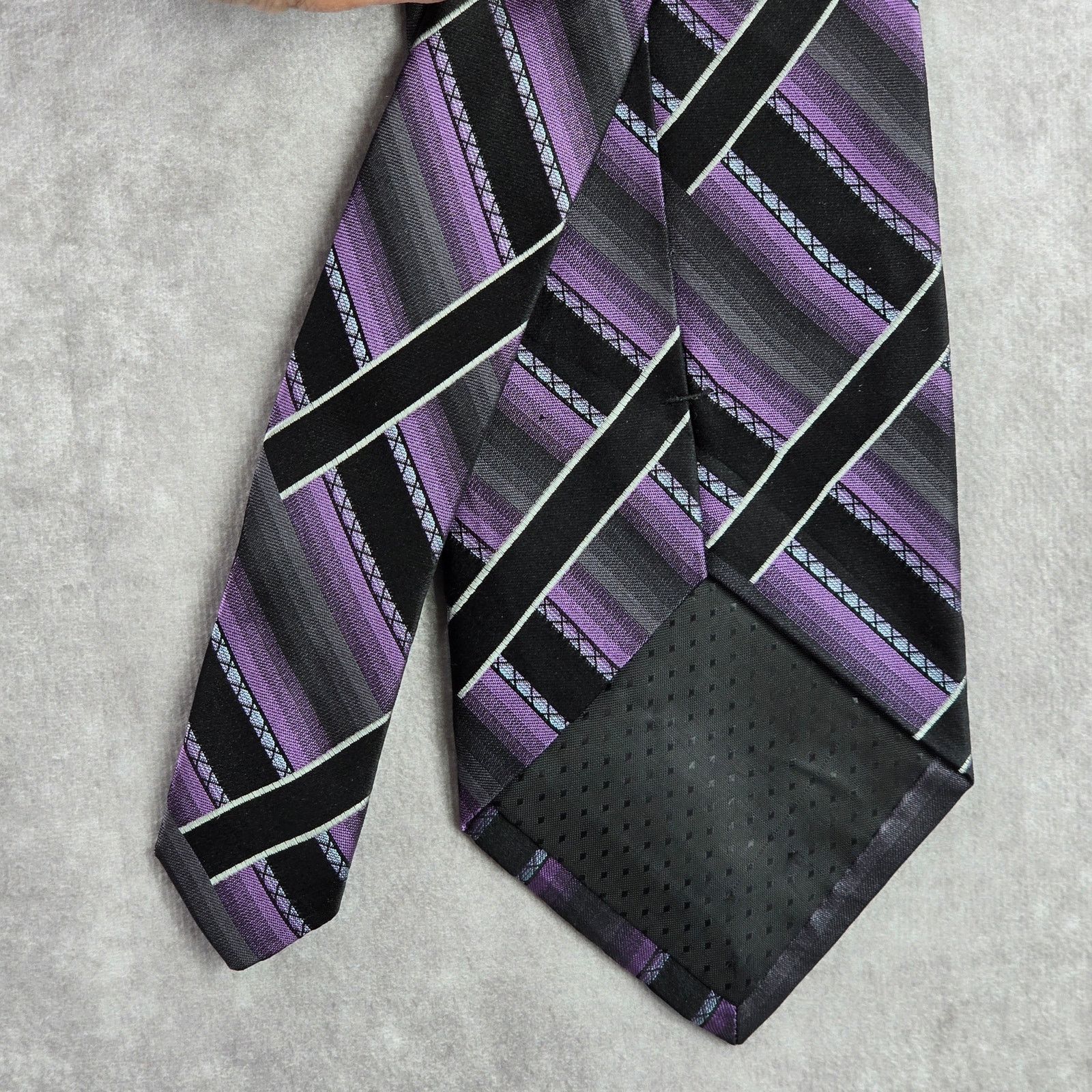 Croft & Barrow Croft & Barrow Purple Black Plaid Tartan Silk Mens Neck Tie Size 30 - 6 Thumbnail