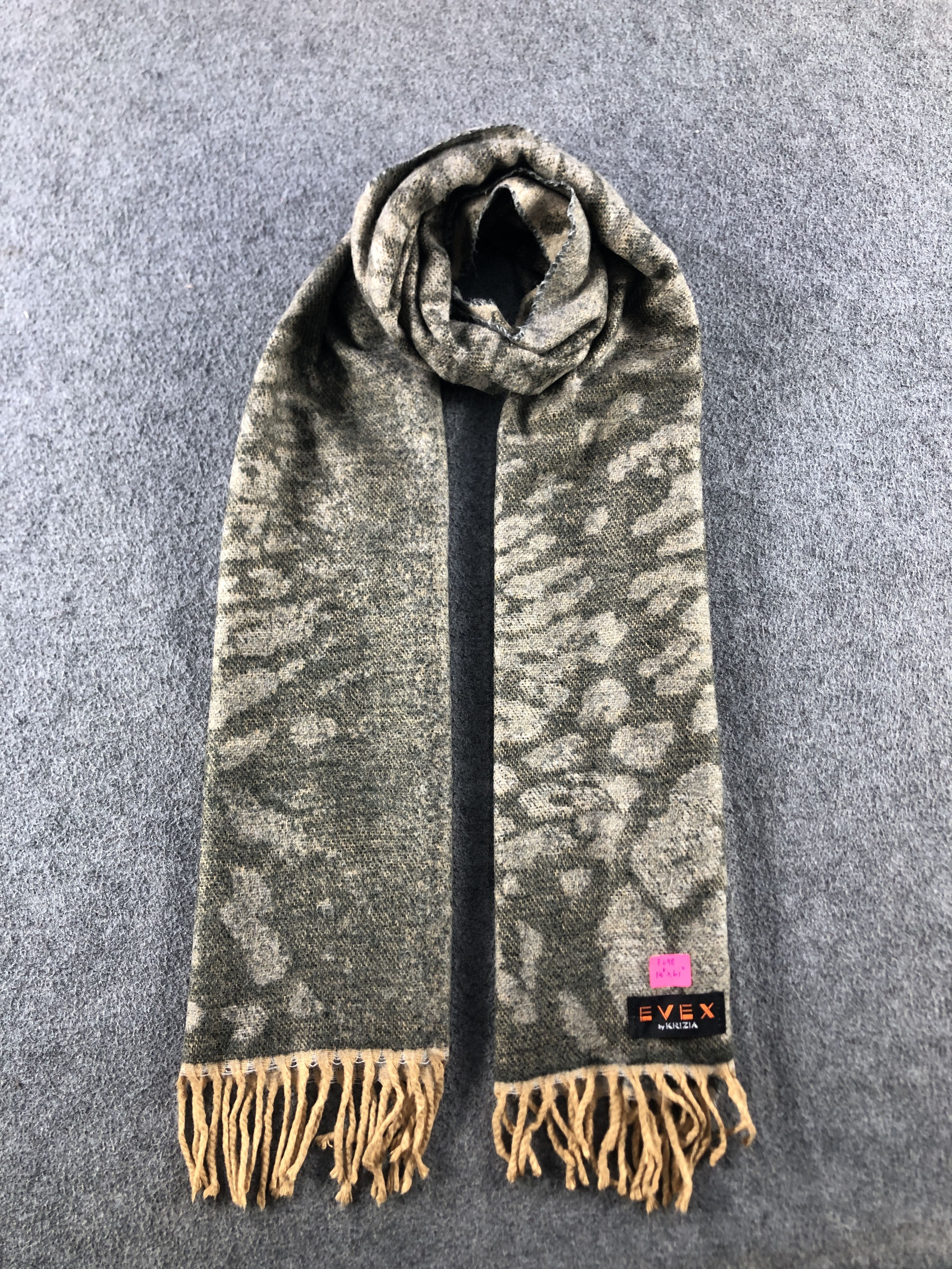 Krizia Uomo Krizia Uomo Scarf / Muffler / Neckwear P698 Size ONE SIZE - 1 Thumbnail